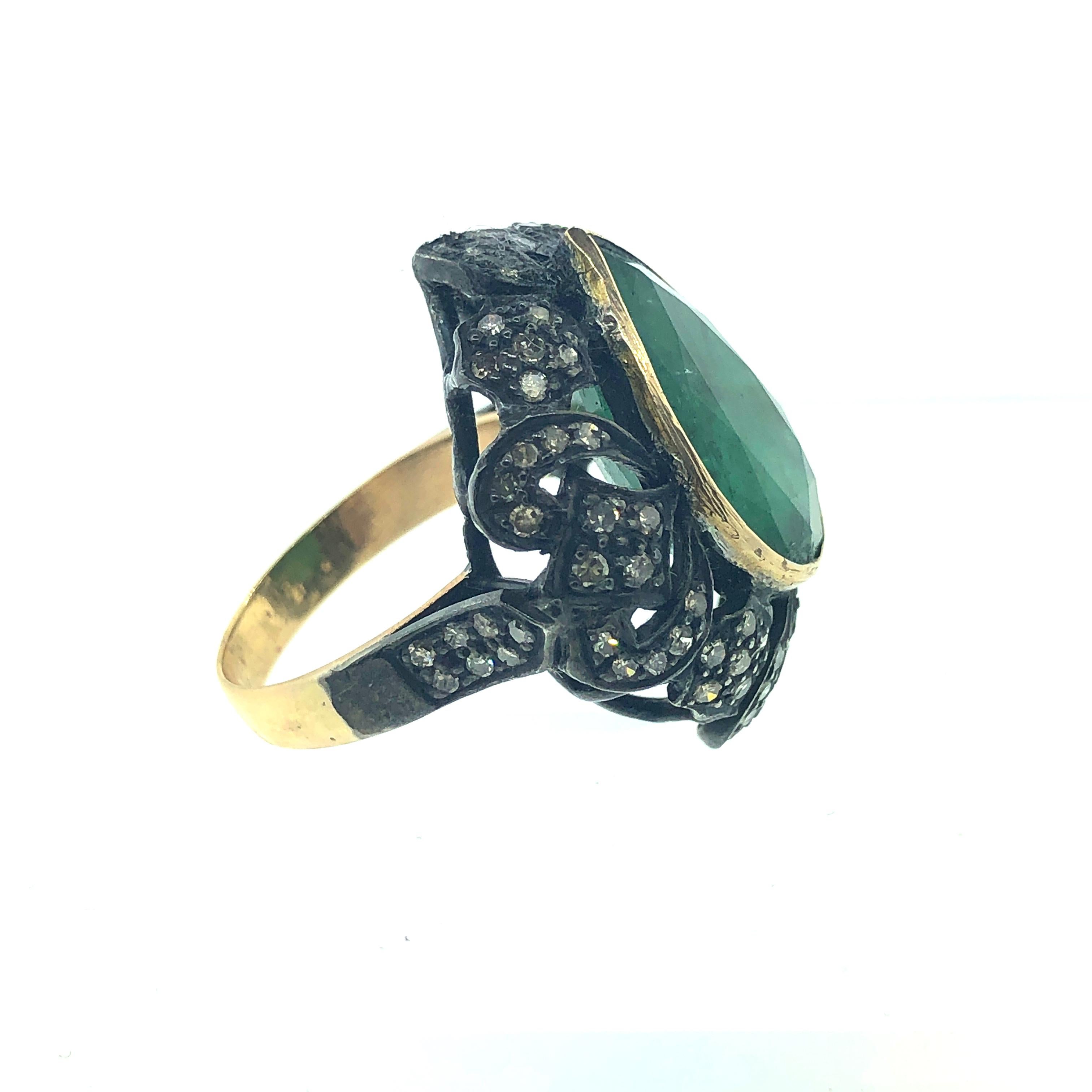 Contemporary 8.90 Carat Emerald 0.90 Carat Diamond Ring in Oxidized Sterling Silver, 18k Gold For Sale