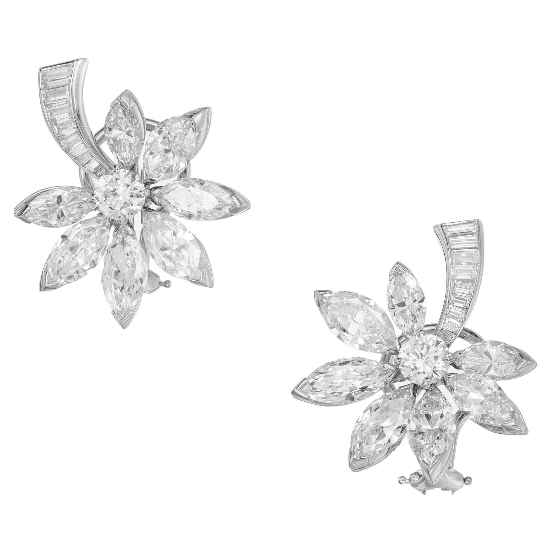 Clips d'oreilles à fleurs en platine et diamants de 8,91 carats