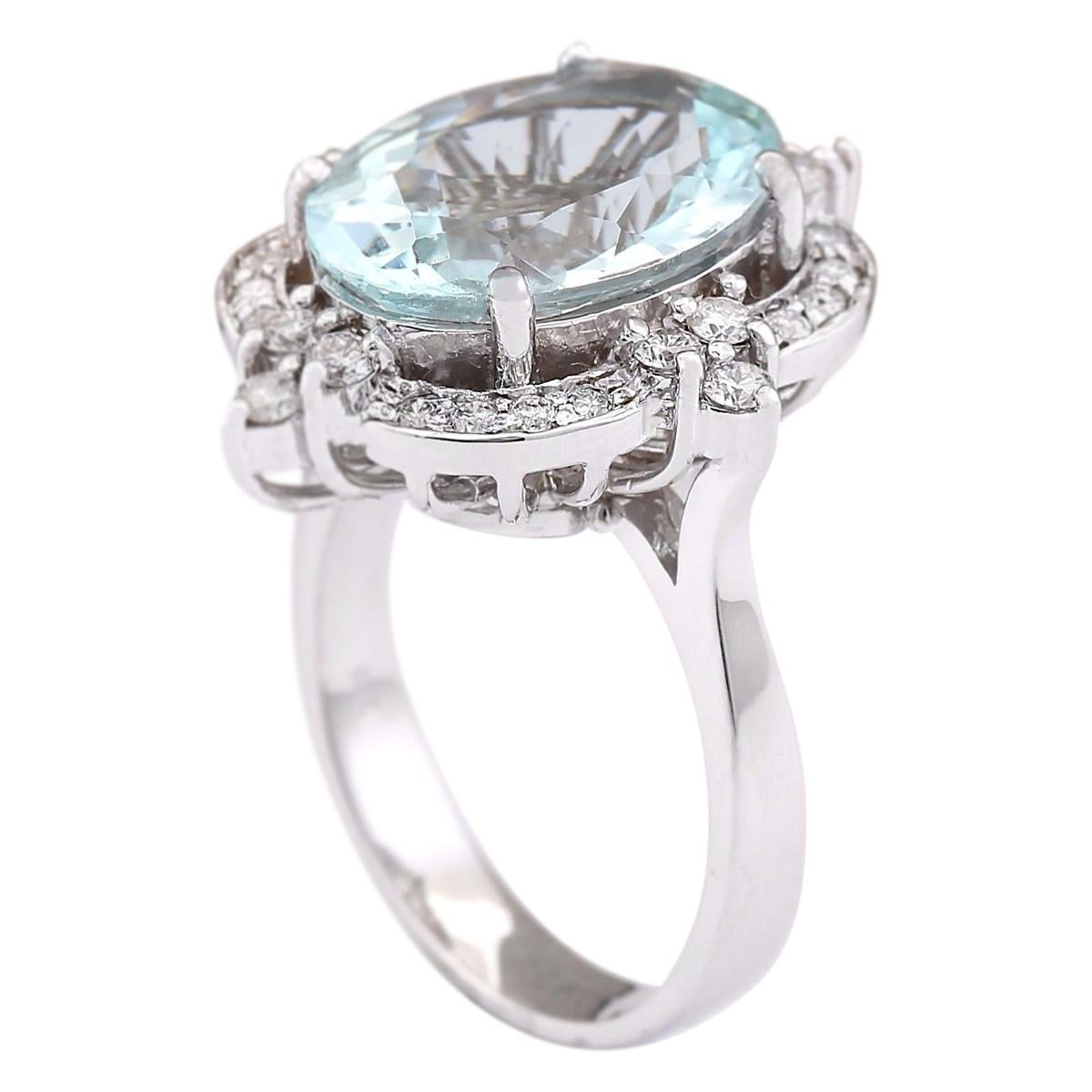Modern Natural Aquamarine Diamond Ring in 14 Karat White Gold For Sale