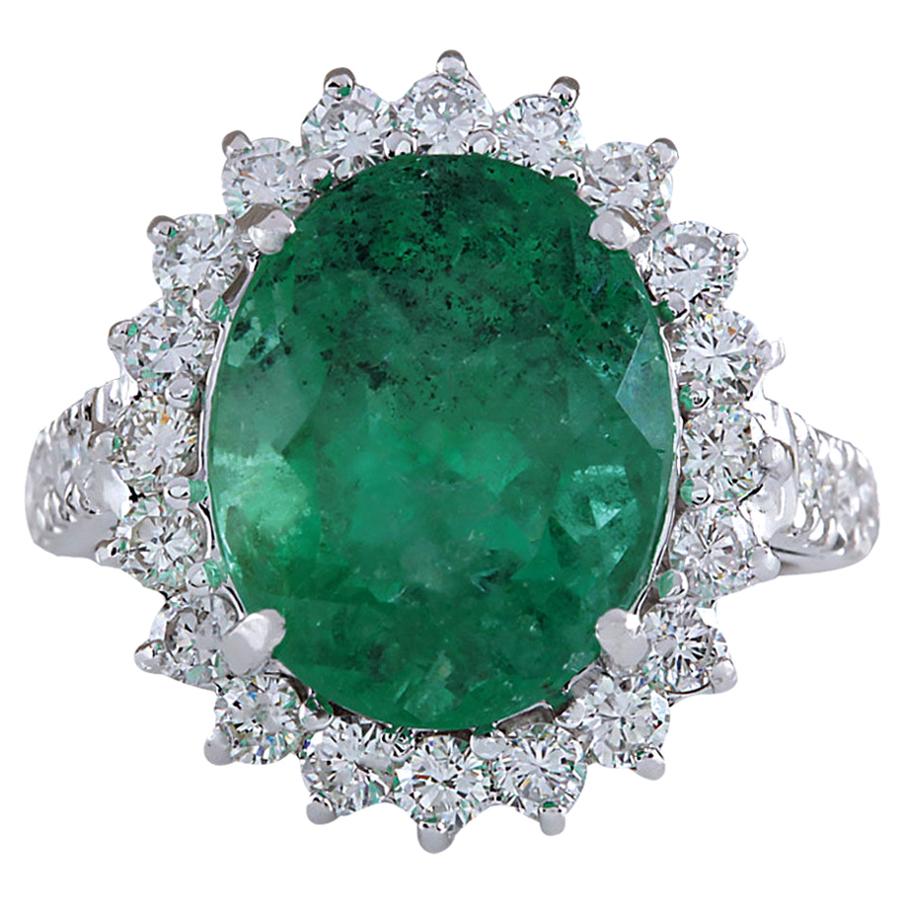 Exquisite Natural Emerald Diamond Ring In 14 Karat White Gold  For Sale