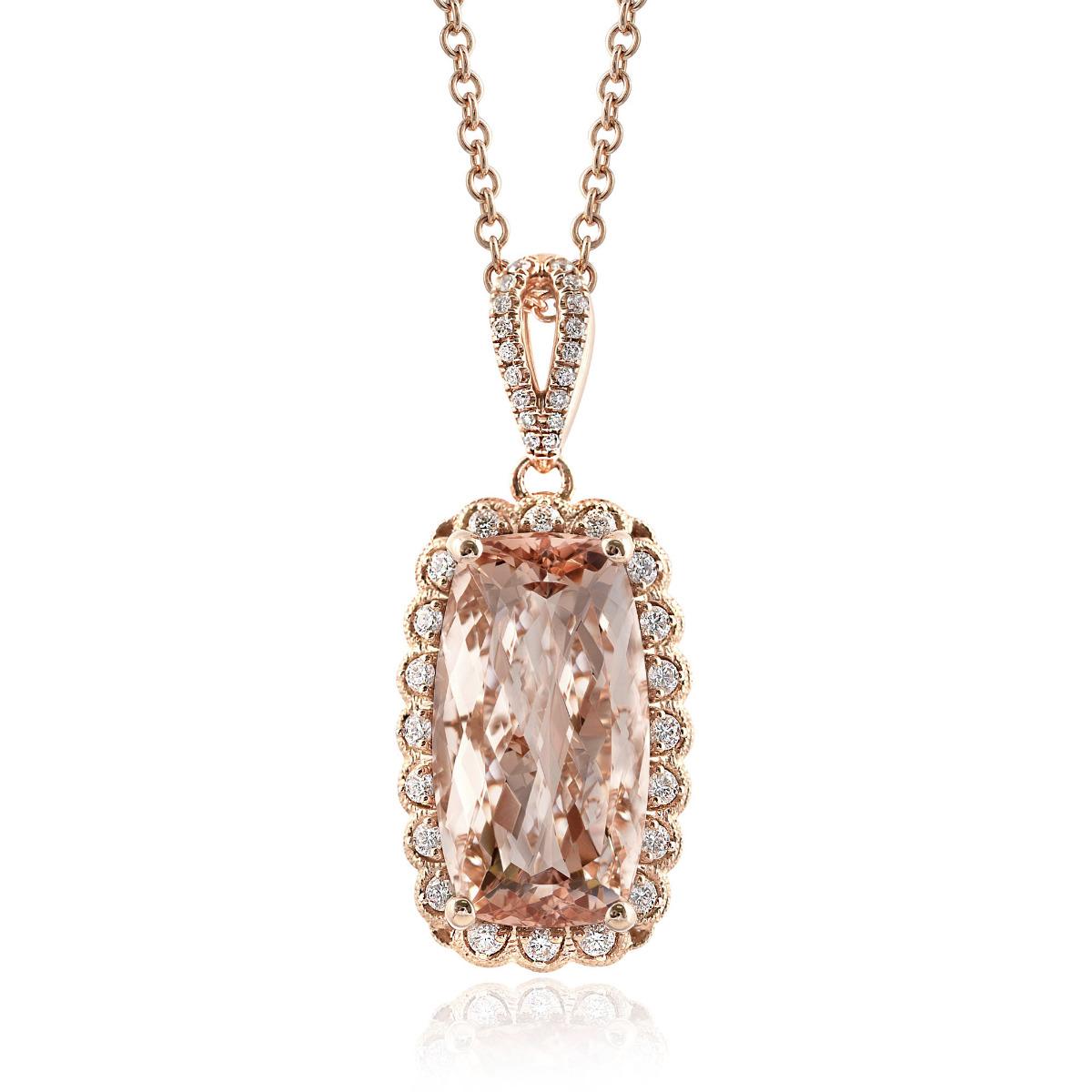 8.93 Carat Morganite Diamonds in Gold Pendant  In New Condition For Sale In Los Angeles, CA