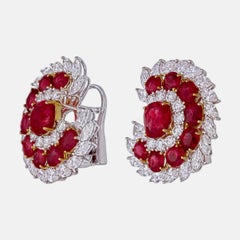 Boucles d'oreilles en or blanc 18 carats rubis et diamants de Birmanie No Heat de 8,94 carats