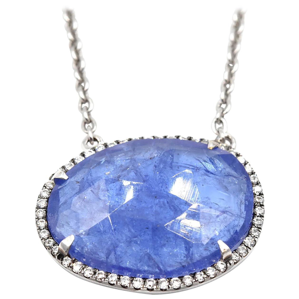 8.94 Carat Faceted Tanzanite and Diamond 18 Karat White Gold Necklace