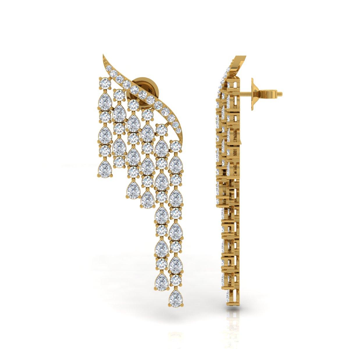 Art Déco 8,95 Carati SI/H Pear Round Brilliante Cut Diamond Dangle Orecchini in oro giallo 14k in vendita