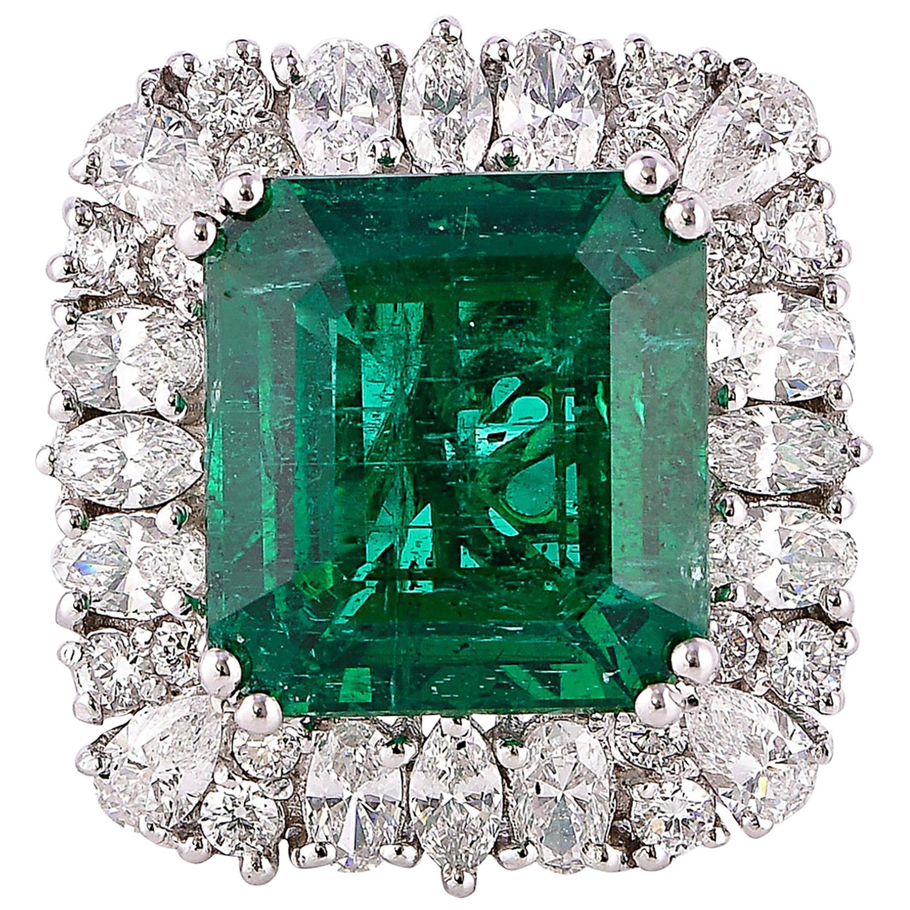 GRS Certified 8.9 Carat Zambian Emerald & Diamond Ring in 18 Karat White Gold For Sale