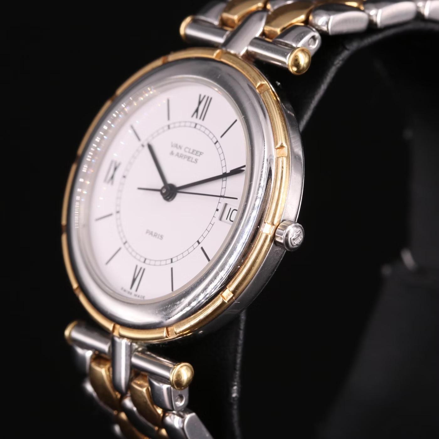 $8950 / Van Cleef & Arpels La Collection 31 mm Wristwatch / 18K Gold & SS For Sale 2