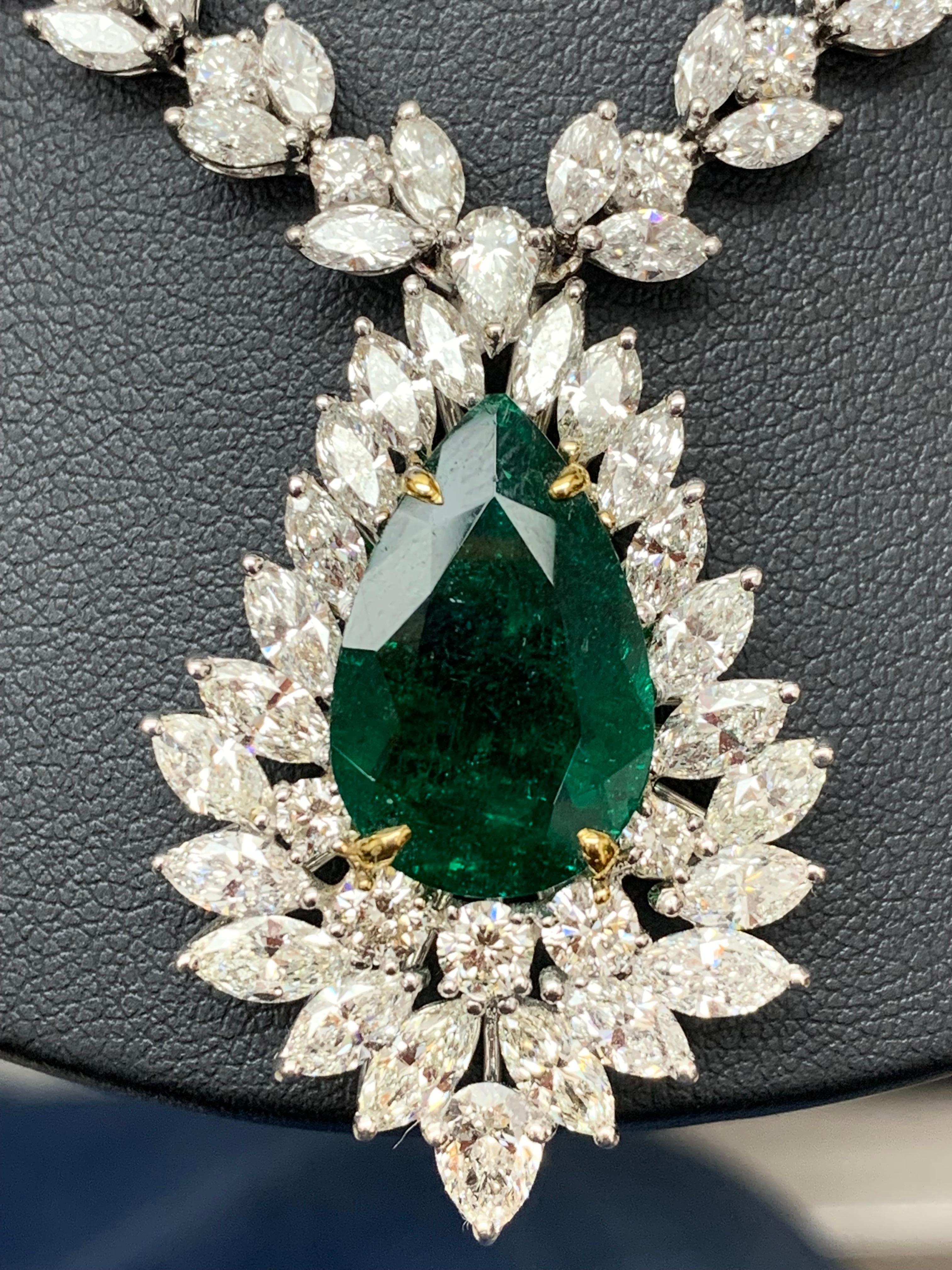 8.96 Carat Pear shape Emerald and Mix Shape Diamond Drop Necklace in Platinum For Sale 11