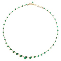 8,96 Karat birnenförmige Smaragdkette Halskette aus 18 Karat Gelbgold