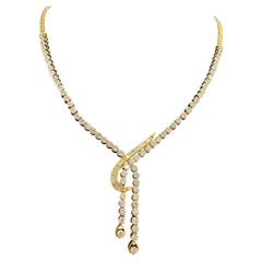 Collier de 8,96 cts F/VS1 de diamants ronds et baguettes en or jaune 18K