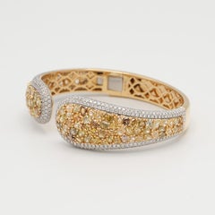 8.98 Carat Total Weight Fancy Yellow Mixed Shapes Natural Diamond Cuff Bracelet