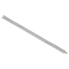 8.98 Carat White GVS Diamonds 18 Karat White Gold 3 Rows Tennis Bracelet