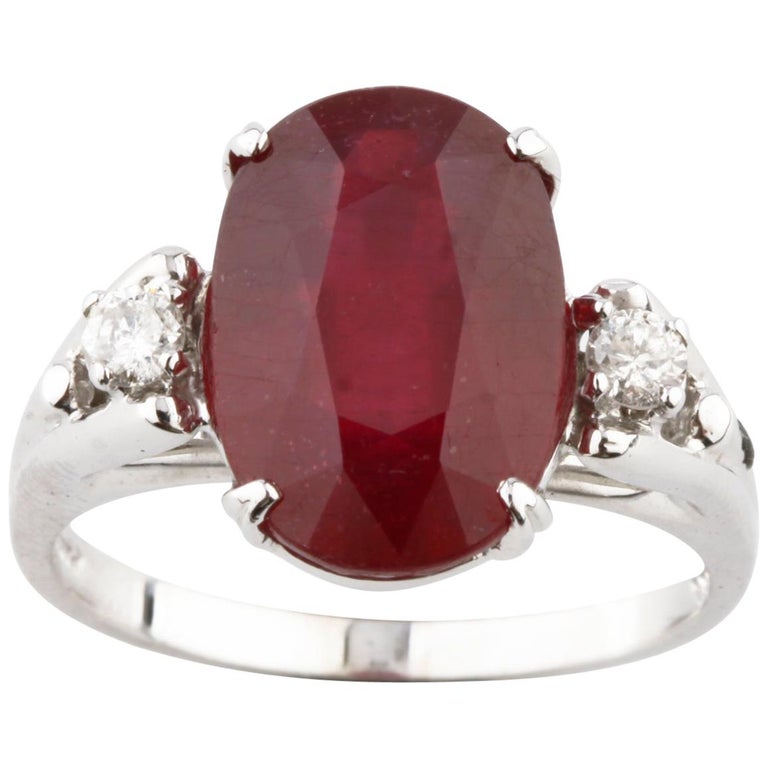 8.99 Carat Oval Ruby Solitaire Ring with Diamond Accents For Sale at ...
