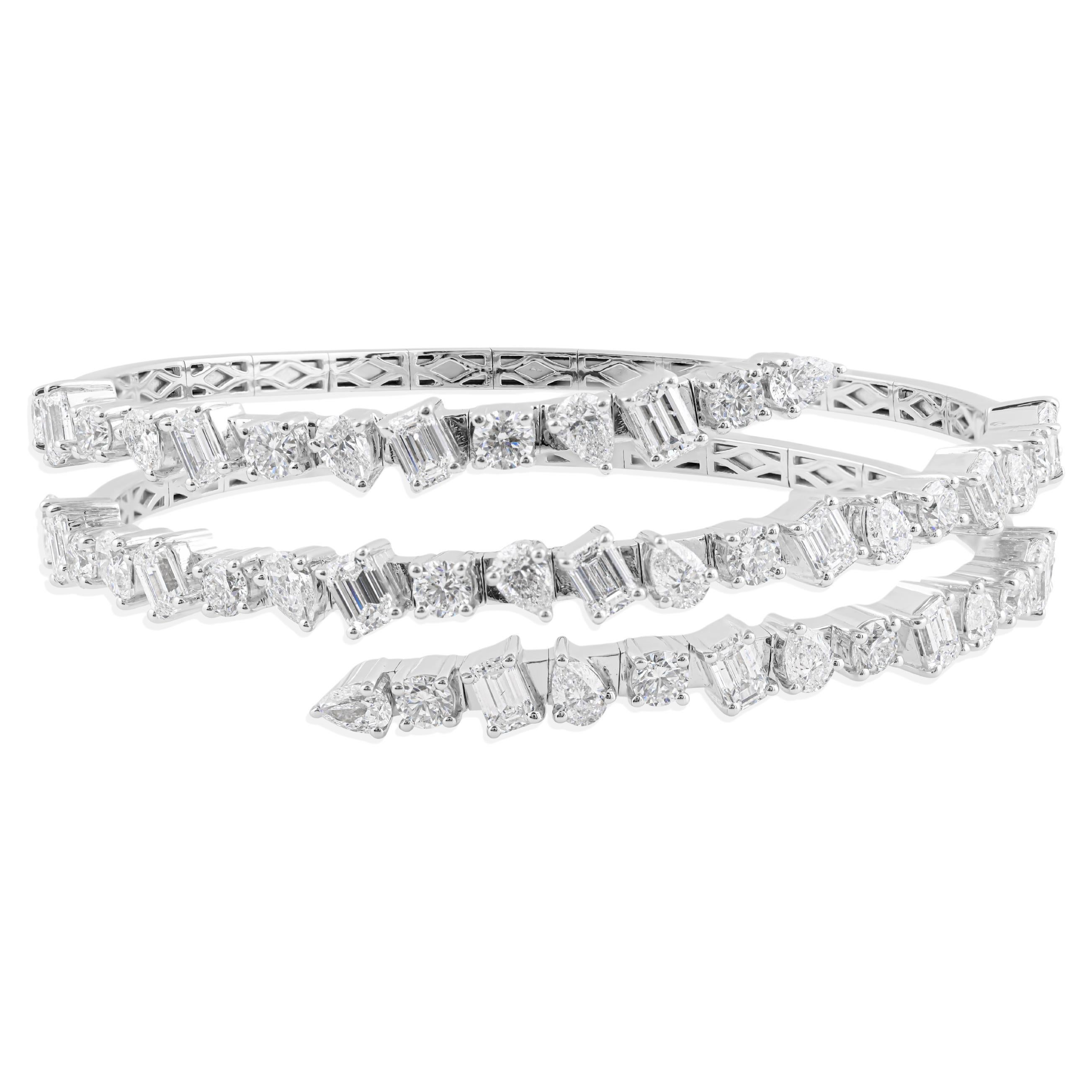 8.99 Carat SI/H Multi Shape Diamond Spiral Bangle Bracelet 18 Karat White Gold