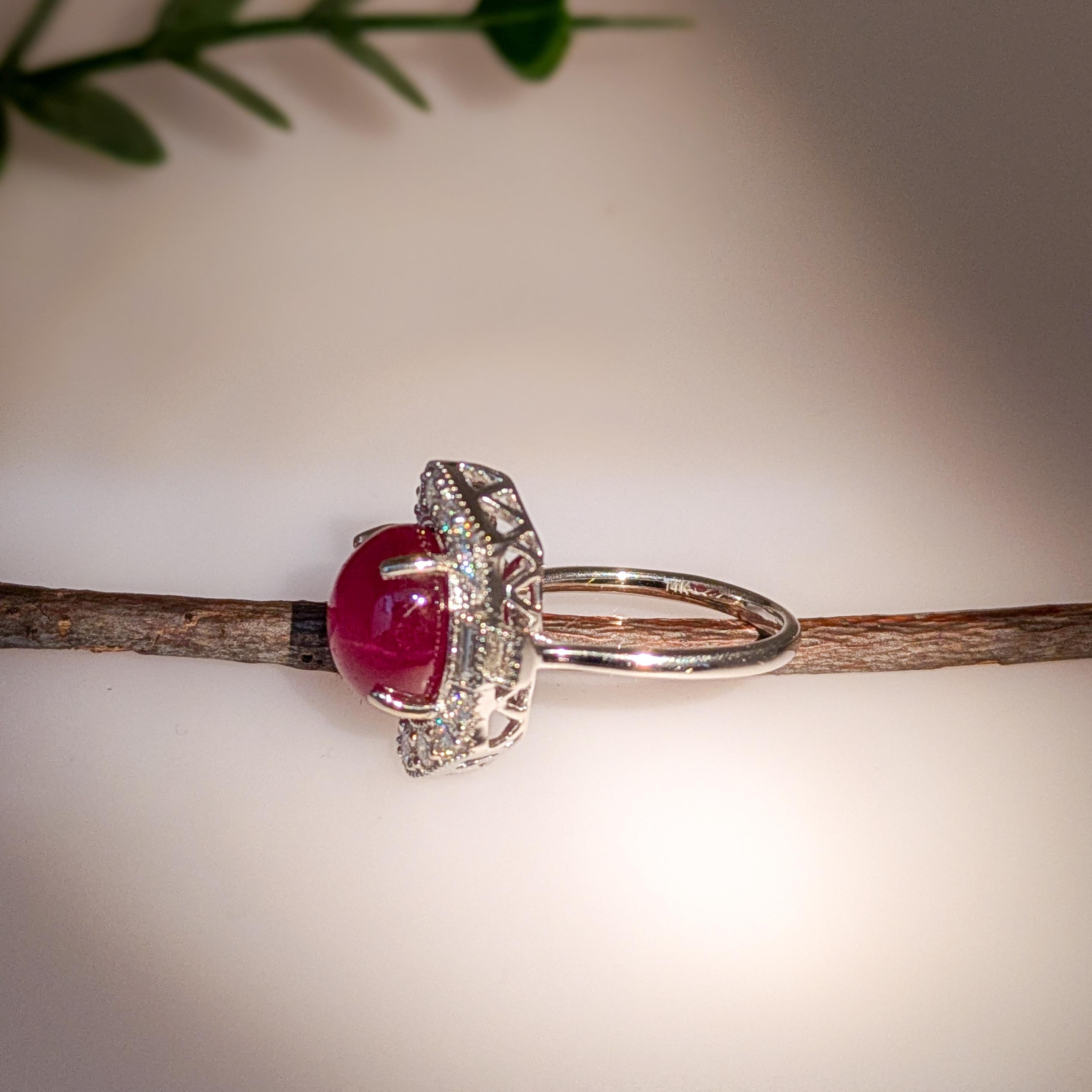 8ct Star Ruby Ring w Diamond Accents and Milgrain details in 14K Gold  OV 12x10 In New Condition For Sale In Columbus, OH