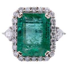 8 Karat atemberaubender Smaragdring mit Stein gemeißeltem Diamant in massivem 14K Gold EM 15x12mm