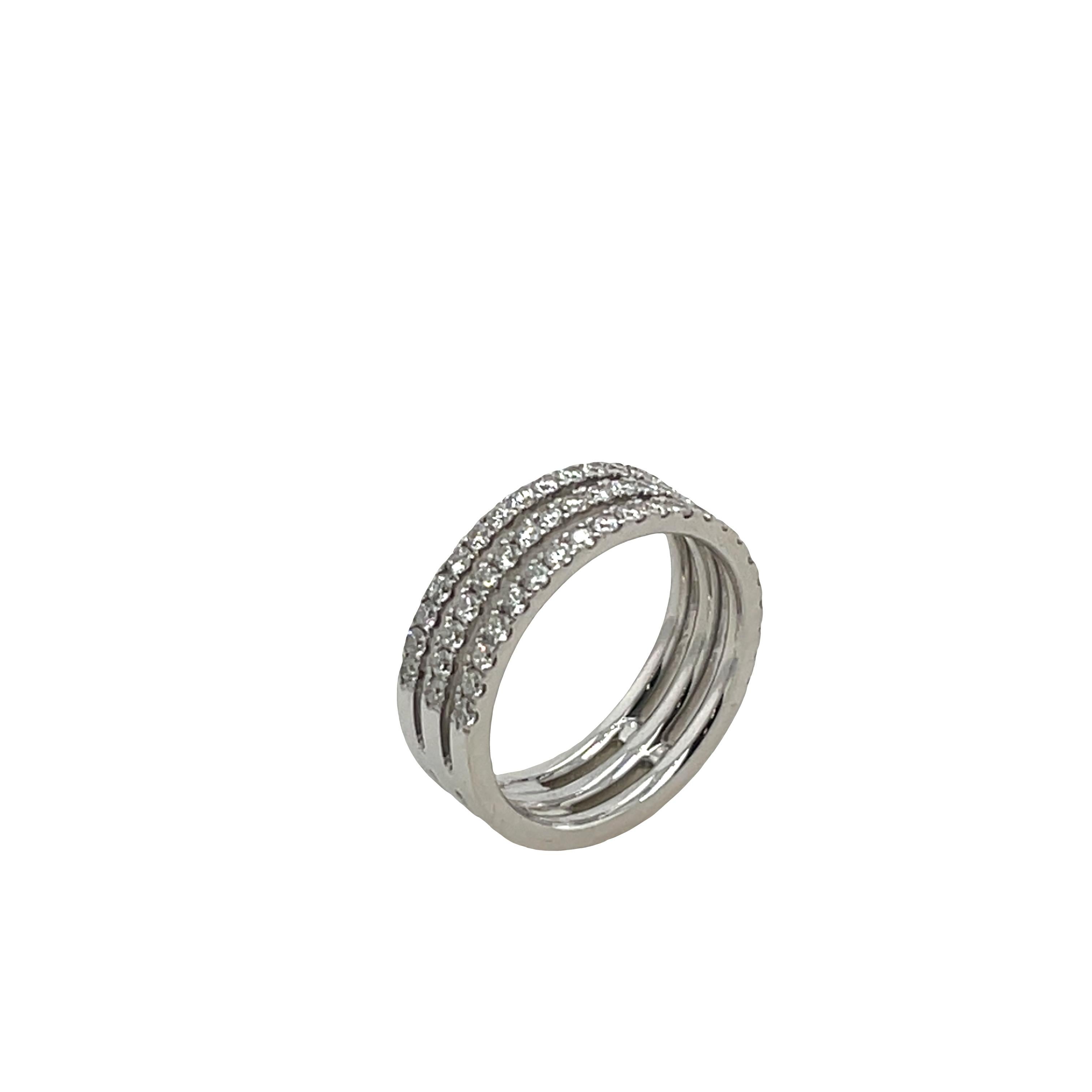 Taille ronde Bague à 3 anneaux en or blanc 8ct - 1,20ct total en vente