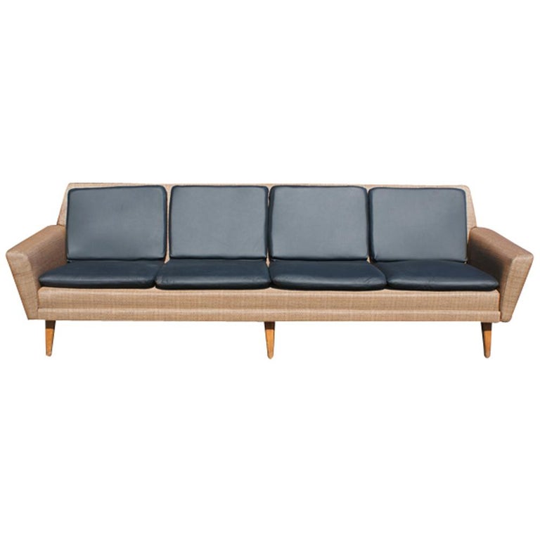 Swedish Dux Leather Sofa by Folke Ohlsson In Good Condition For Sale In Pasadena, TX