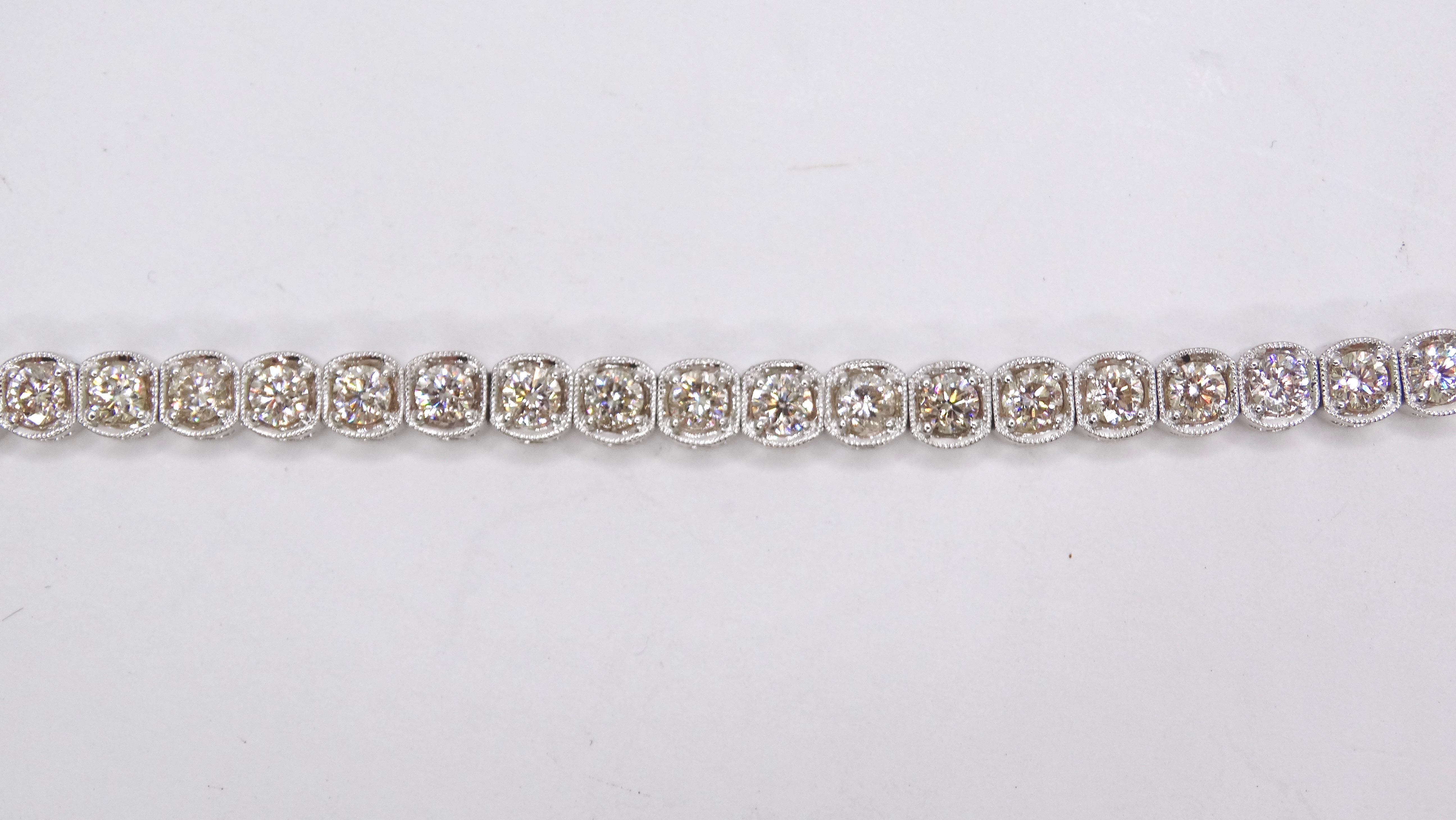 Round Cut 8k Diamond Tennis Bracelet