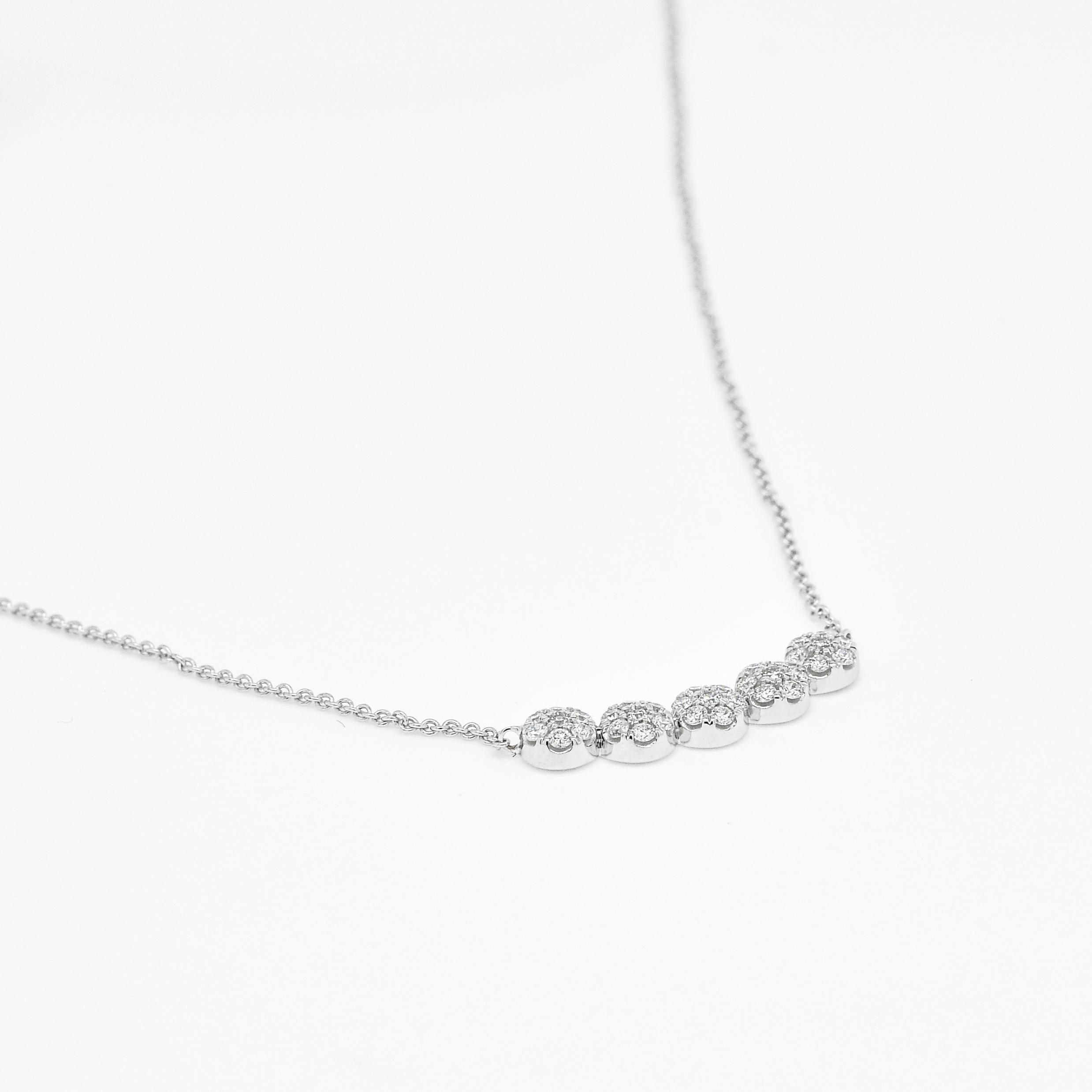 Natürlicher Diamant 0,35 Karat 18KT Weißgold Cluster Statement Bar Halskette im Zustand „Neu“ im Angebot in Antwerpen, BE