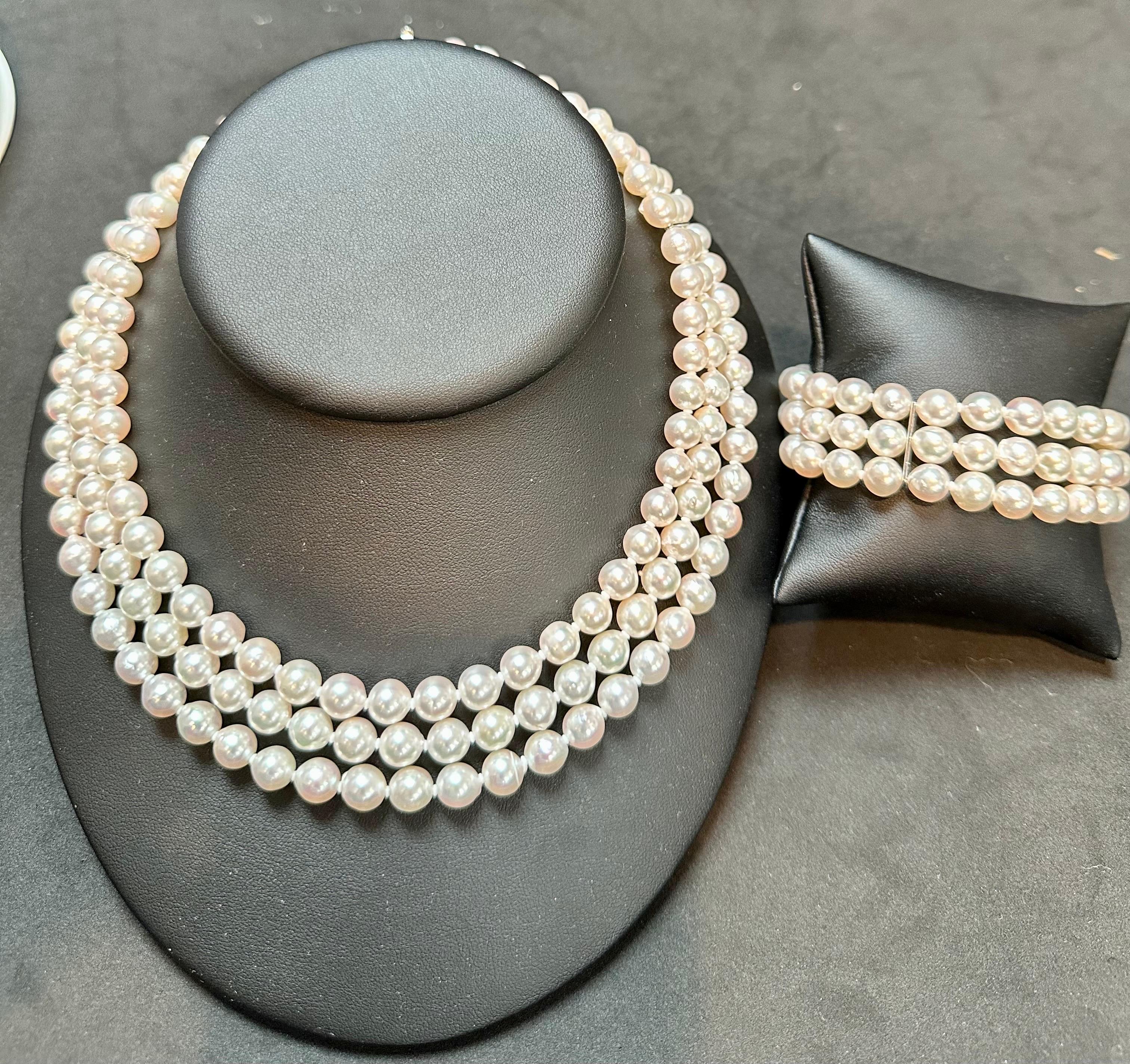 8mm  Akoya Collier ras du cou à trois rangs de perles japonaises, fermoir en argent sterling Neuf - En vente à New York, NY