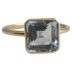 8mm Aquamarine 14kt Yellow Gold Ring - Size 6