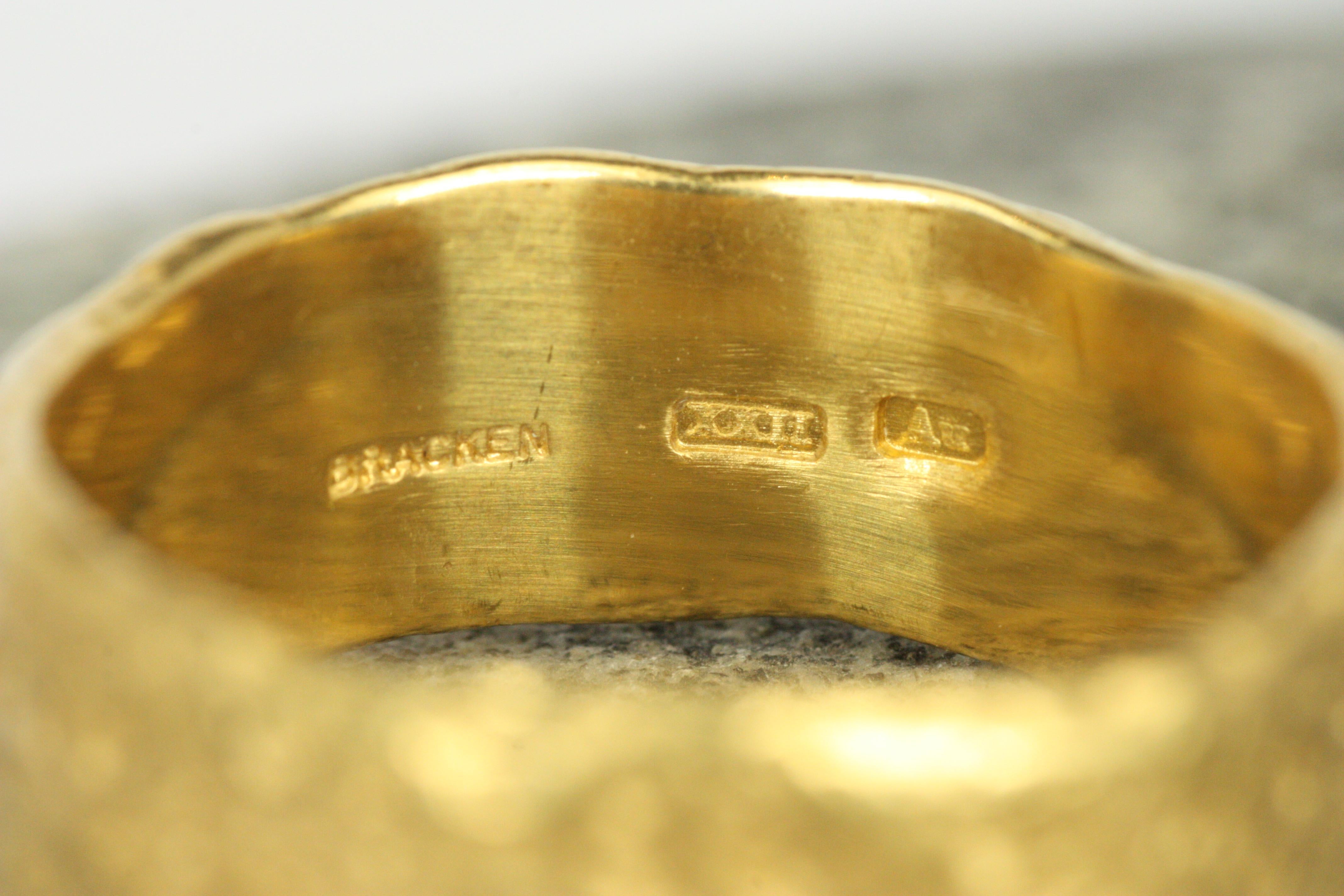 8mm strukturierte Raw Edges 22K Gold Hochzeitsband - Handgefertigt, Matte Oberfläche im Angebot 3
