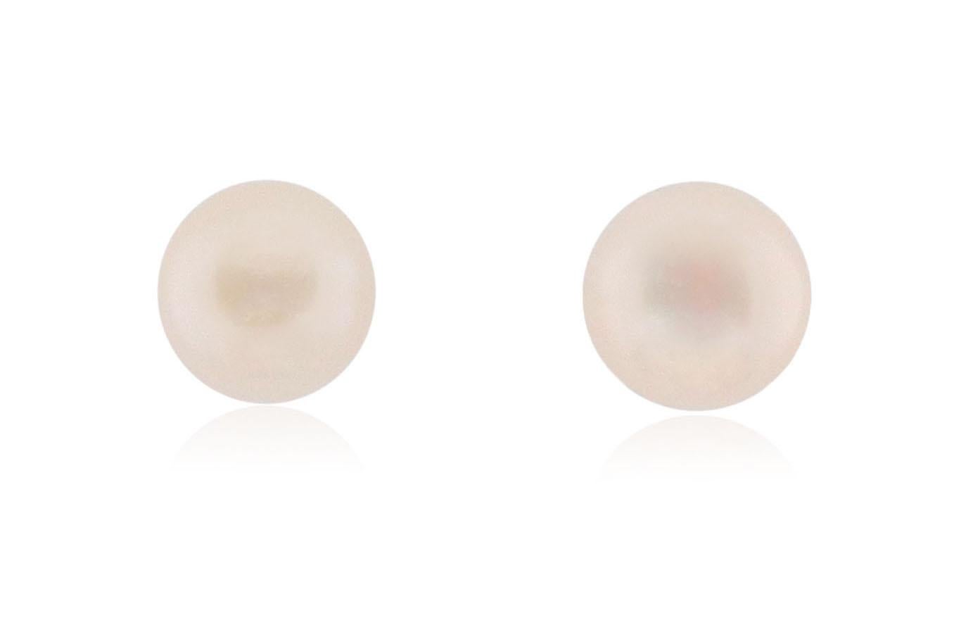Material: Silver
Details: 2 White Round Freshwater Pearls measuring 8 millimeters each.
Push back studs

Fine one-of-a-kind craftsmanship meets incredible quality in this breathtaking piece of jewelry.