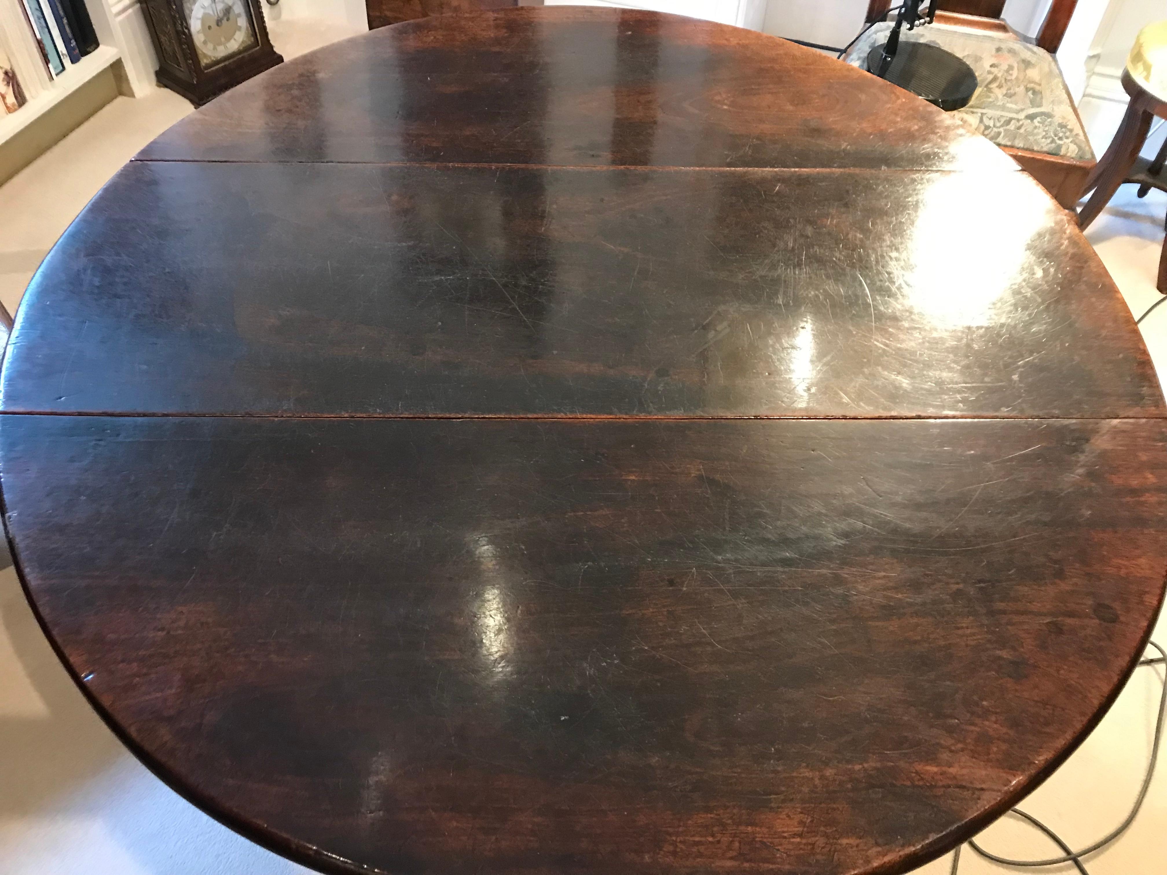 George II 18th Century Antique Mahogany Drop Leaf Table For Sale