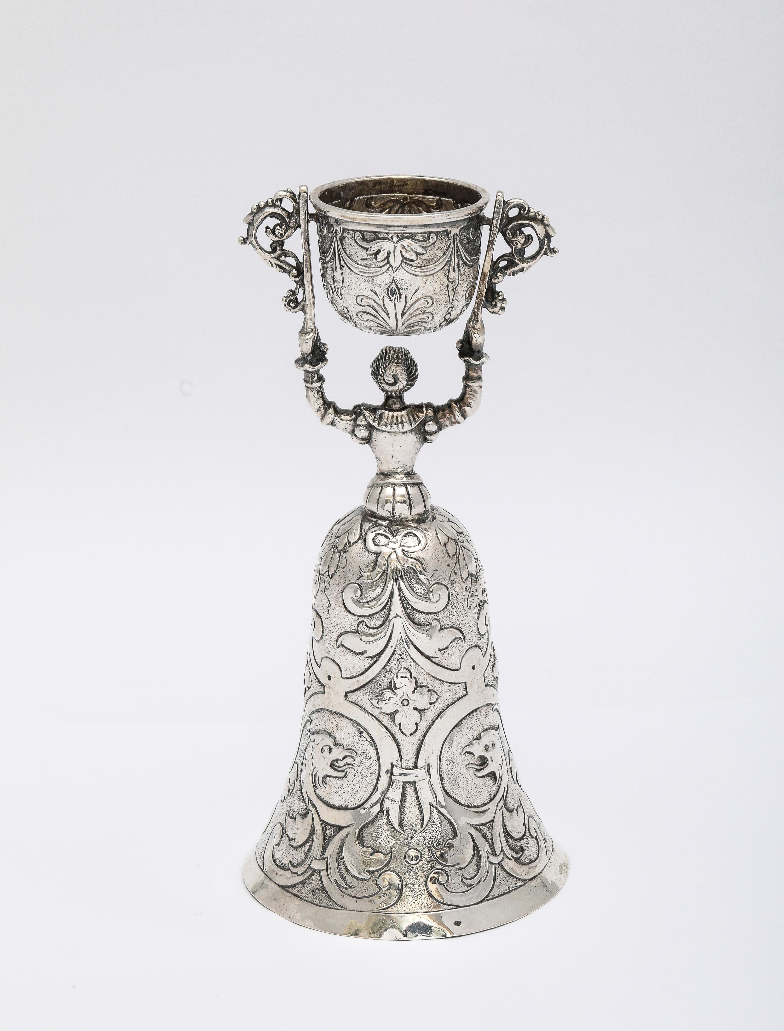 !8th Century Continental Silver (.800) Wager/Marriage Cup In Good Condition For Sale In New York, NY