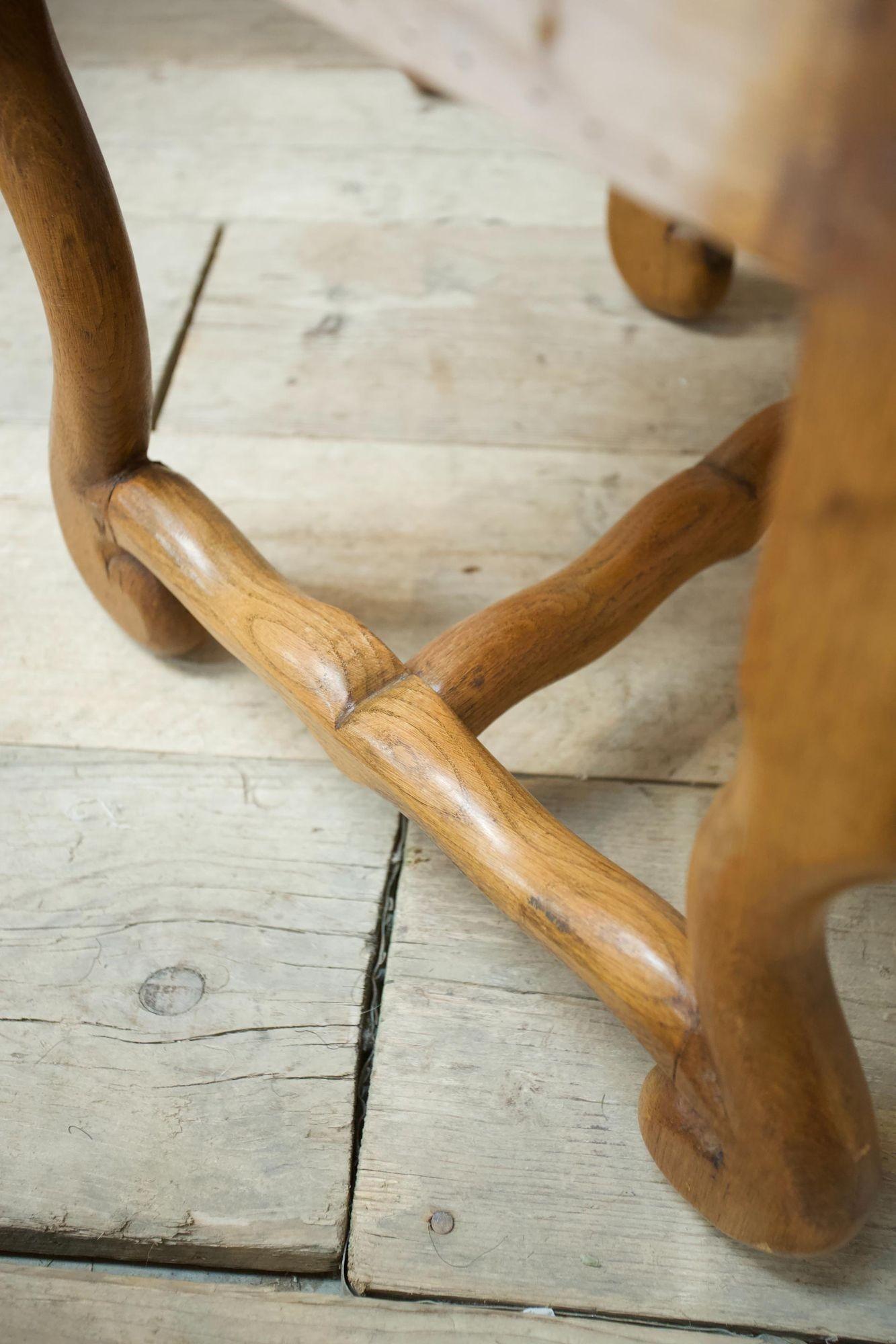 8x 20th century Oak Os de Mouton dining chairs 1
