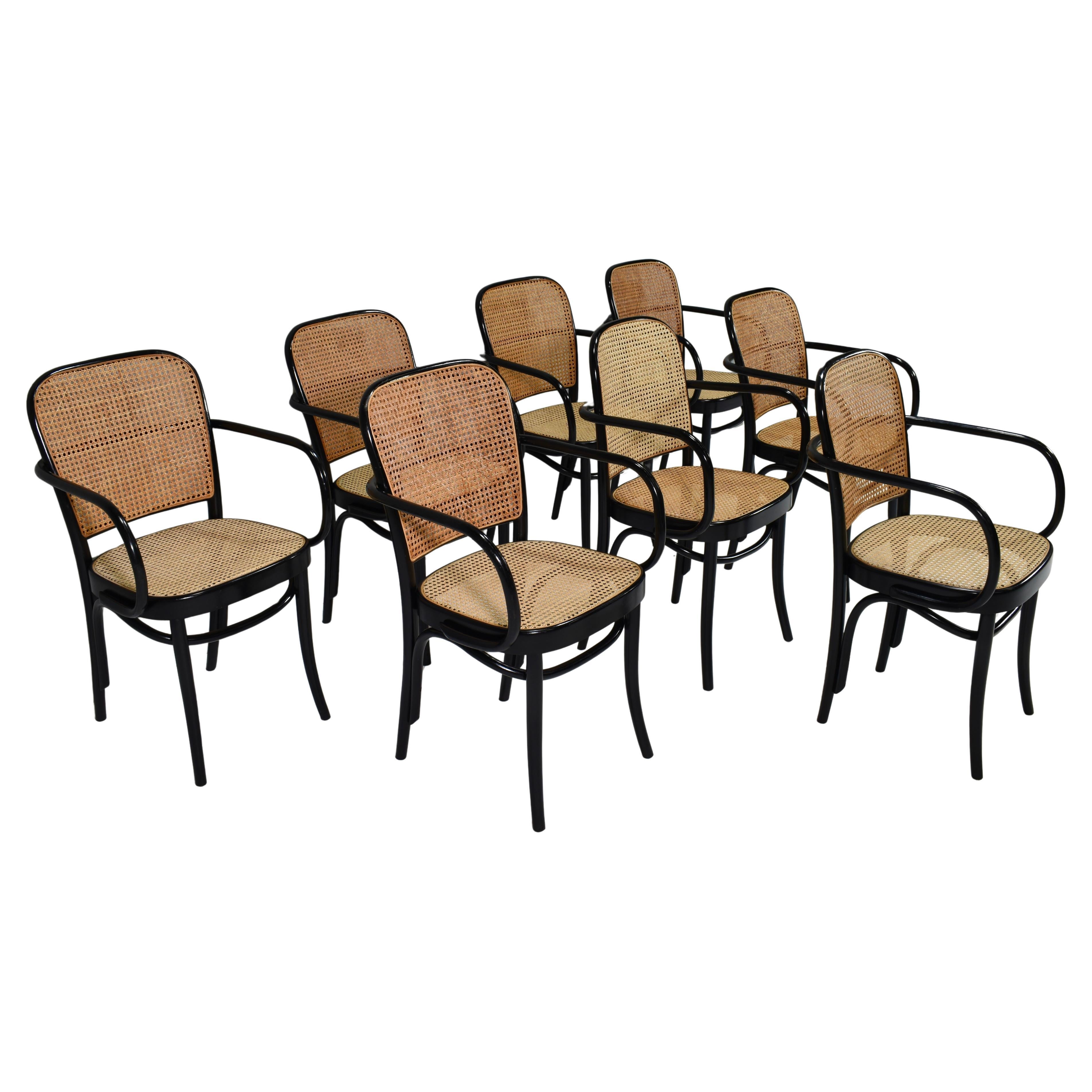 Bauhaus 8x Thonet 811 Prague Armshairs by Josef Hoffmann in Bentwood and Cane – Austria For Sale