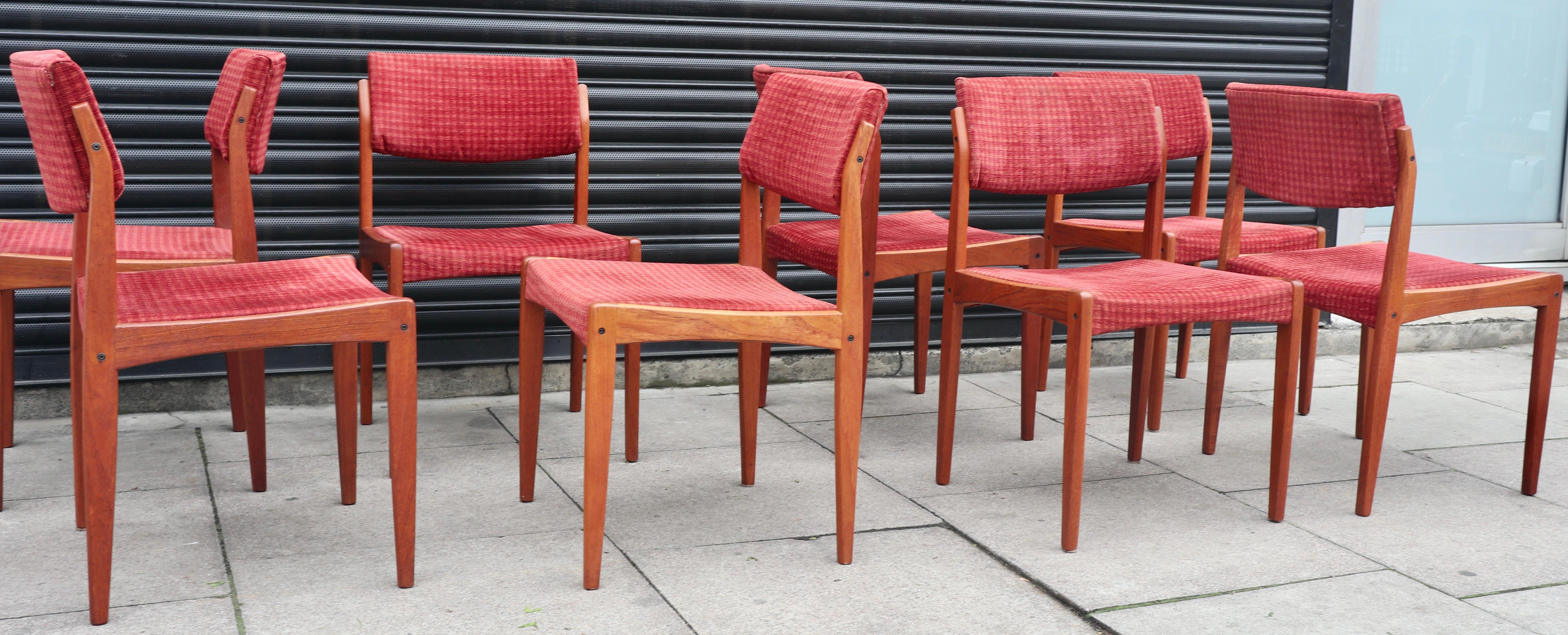 8x Vintage 1960s teak framed upholstered dining chairs by HW. Klein for Bramin For Sale 7
