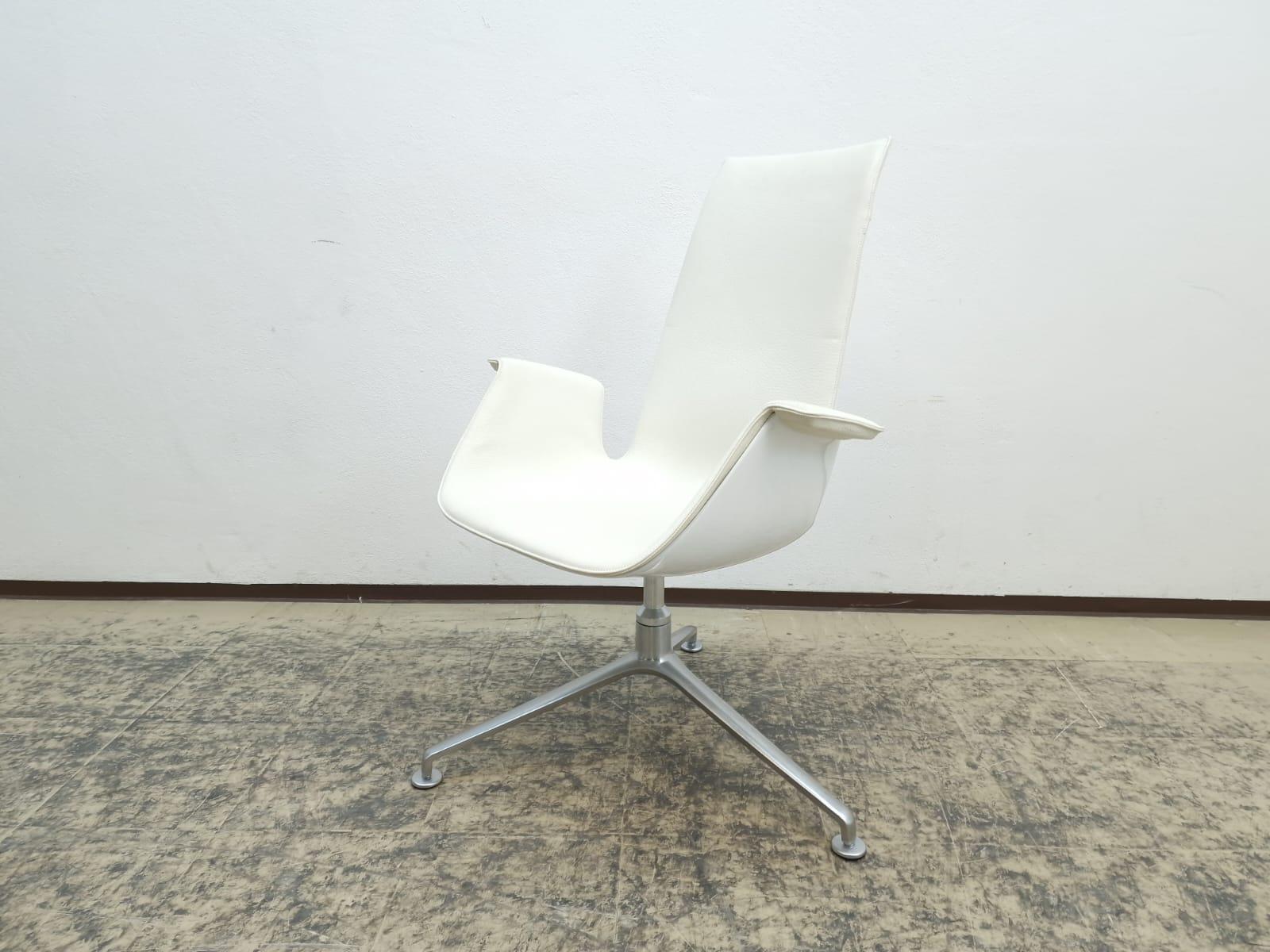Contemporary 8x Walter Knoll Schalensessel Set FK 6725 Leder Beige  Alu Designersessel Chair