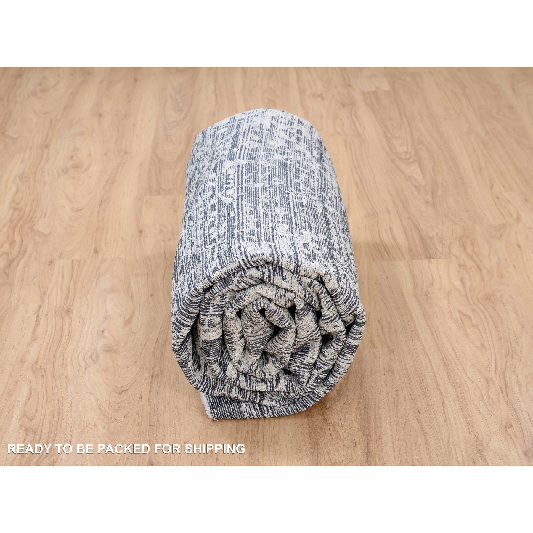 8'x10' Black Wool and Silk Hand Loomed Erased Serapi Heriz Design Rug For Sale 2