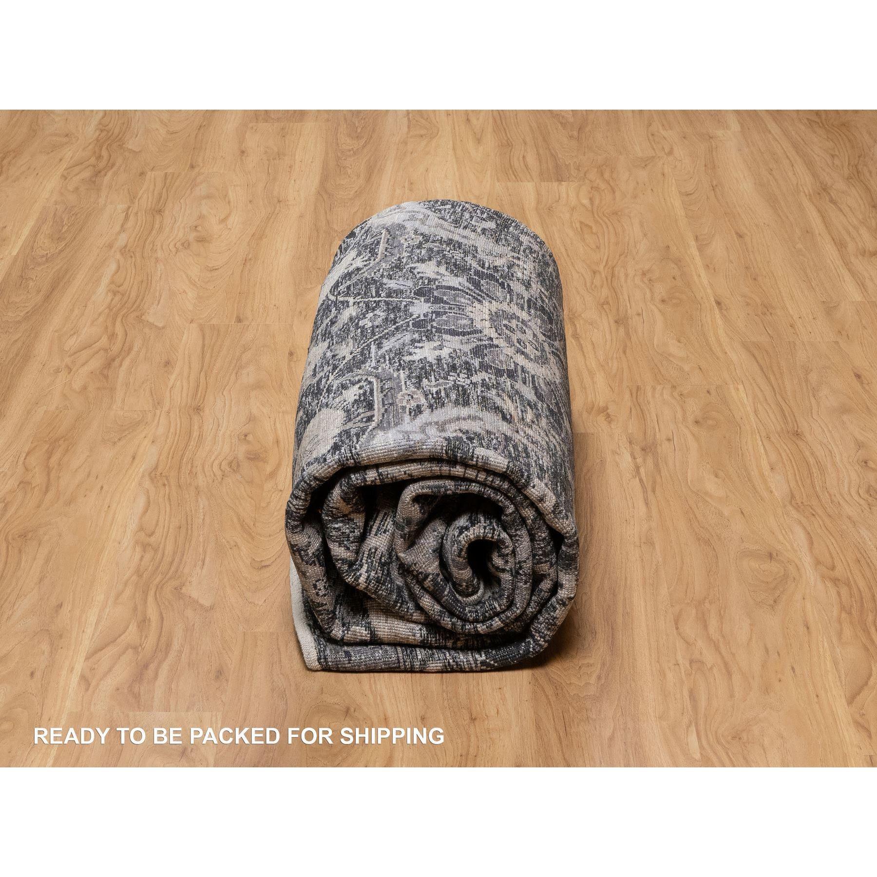 8'x10' Tapis noué à la main en laine et soie noire à motif de feuilles de faucille et à poils souples en vente 2