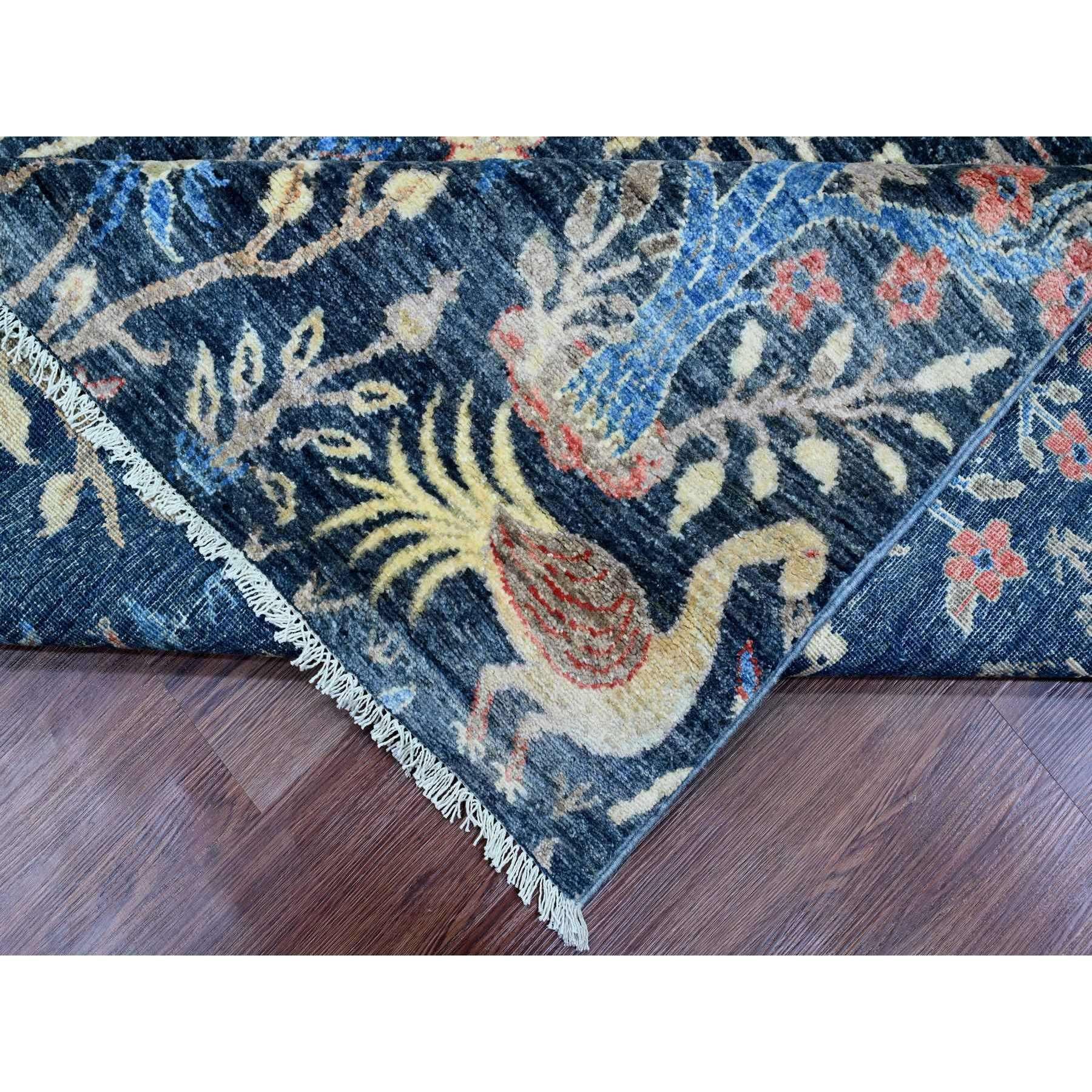 8'x10' Blue Afghan Peshawar Birds of Paradise Design Hand Knotted Soft Wool Rug im Zustand „Neu“ im Angebot in Carlstadt, NJ