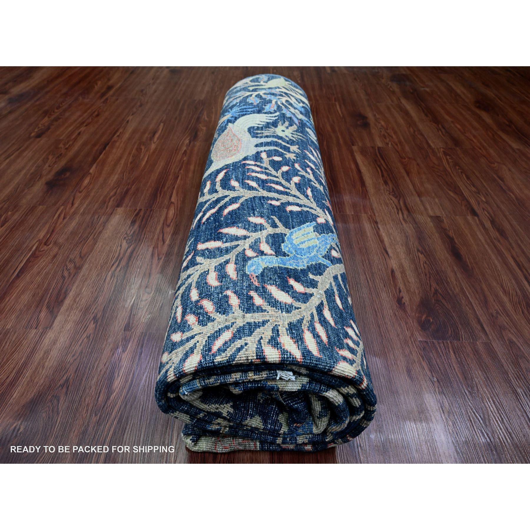 8'x10' Blue Afghan Peshawar Birds of Paradise Design Hand Knotted Soft Wool Rug im Angebot 1