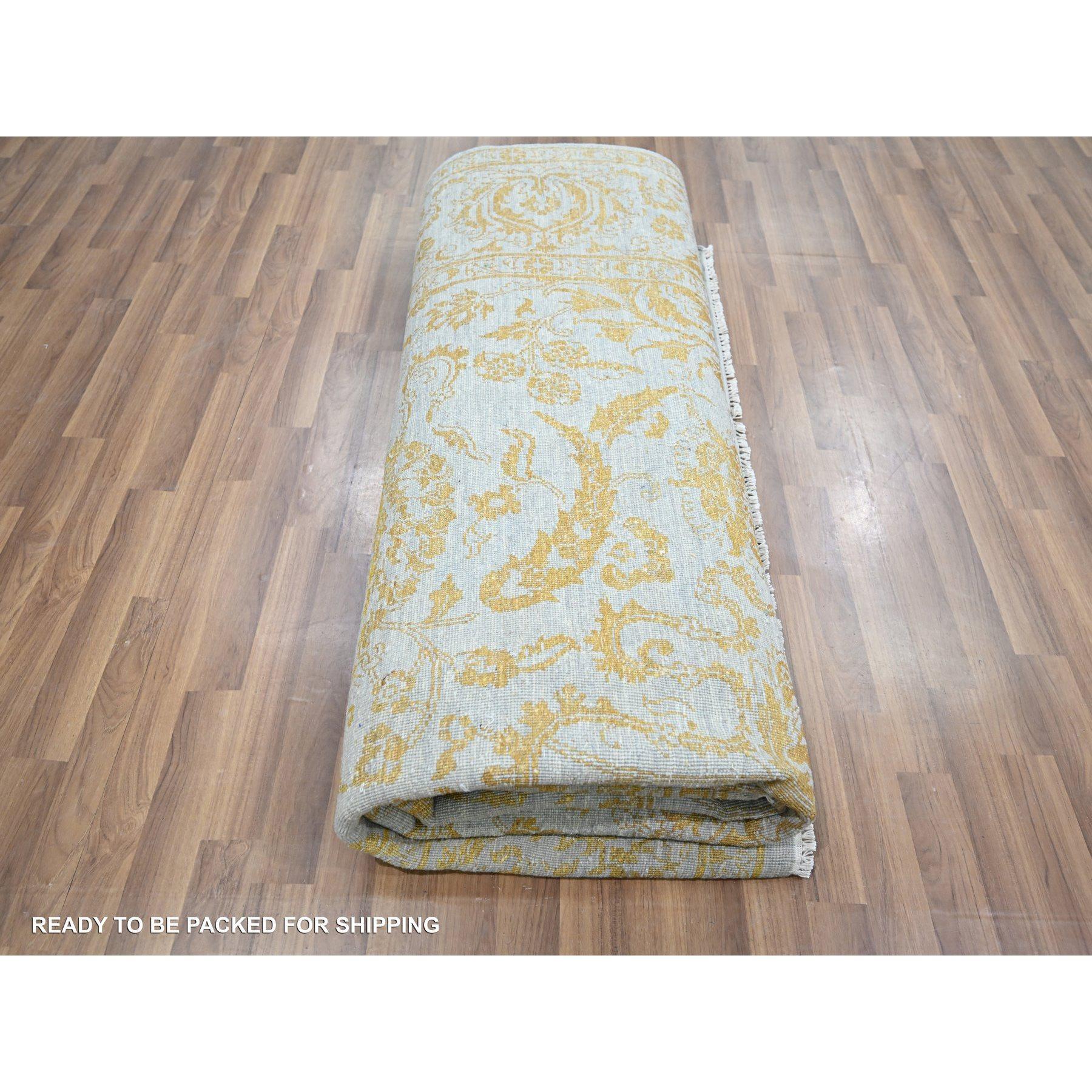 8'x10' Blau mit Brown Persischer Einfluss Design Wolle & Seide Handgeknüpfter Teppich im Angebot 3