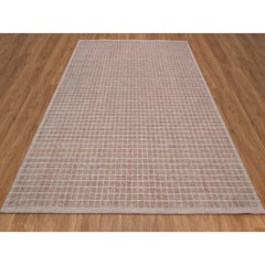 8'x10' Blush Pink Modern Plain Decor Box Design Loomed Knotted Pure Wool Rug