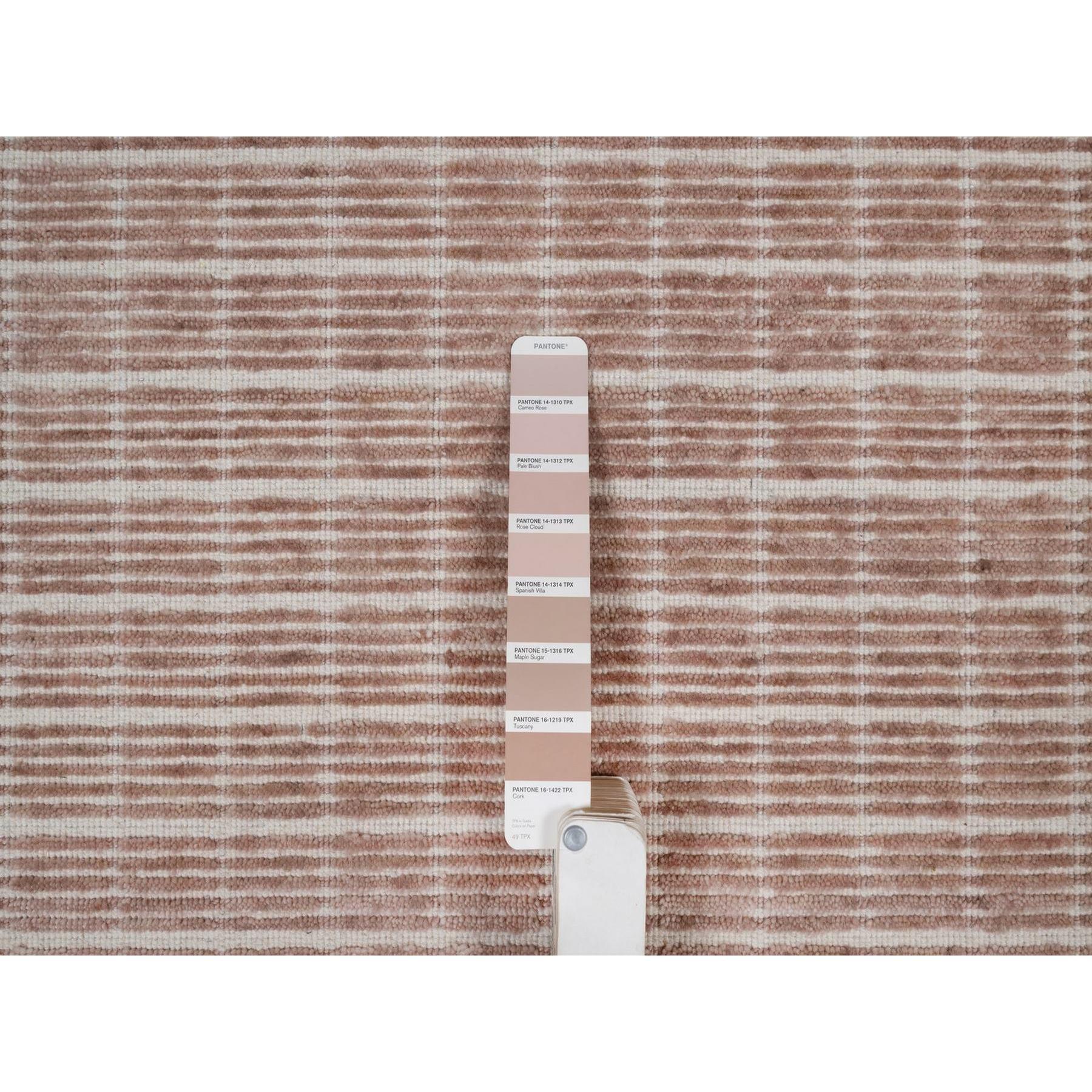 8'x10' Blush Pink Modern Plain Decor Box Design Loomed Knotted Pure Wool Rug For Sale 1