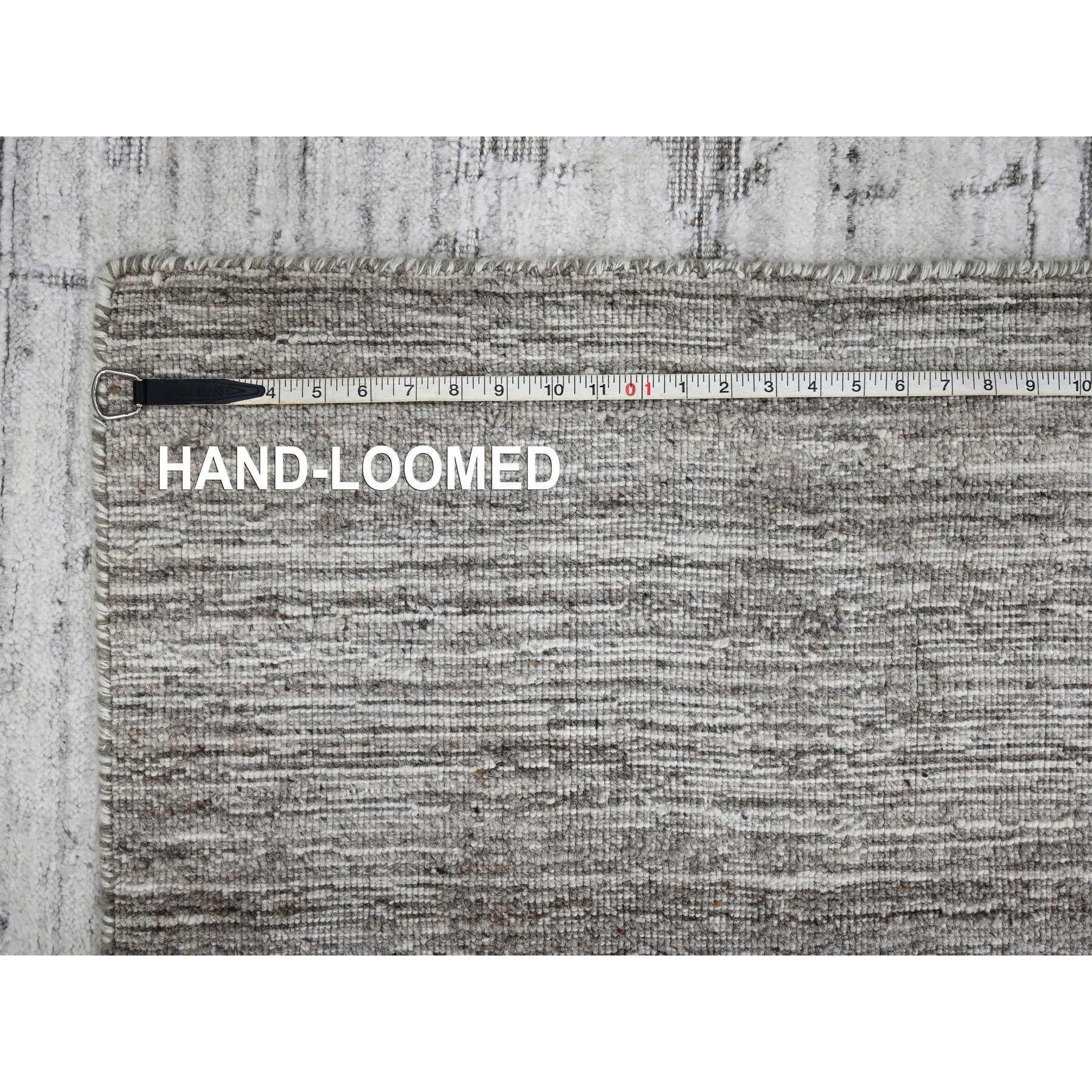 Tapis 8'x10' Bone White, laine et soie végétale, tissé à la main, Design Modern en vente 3