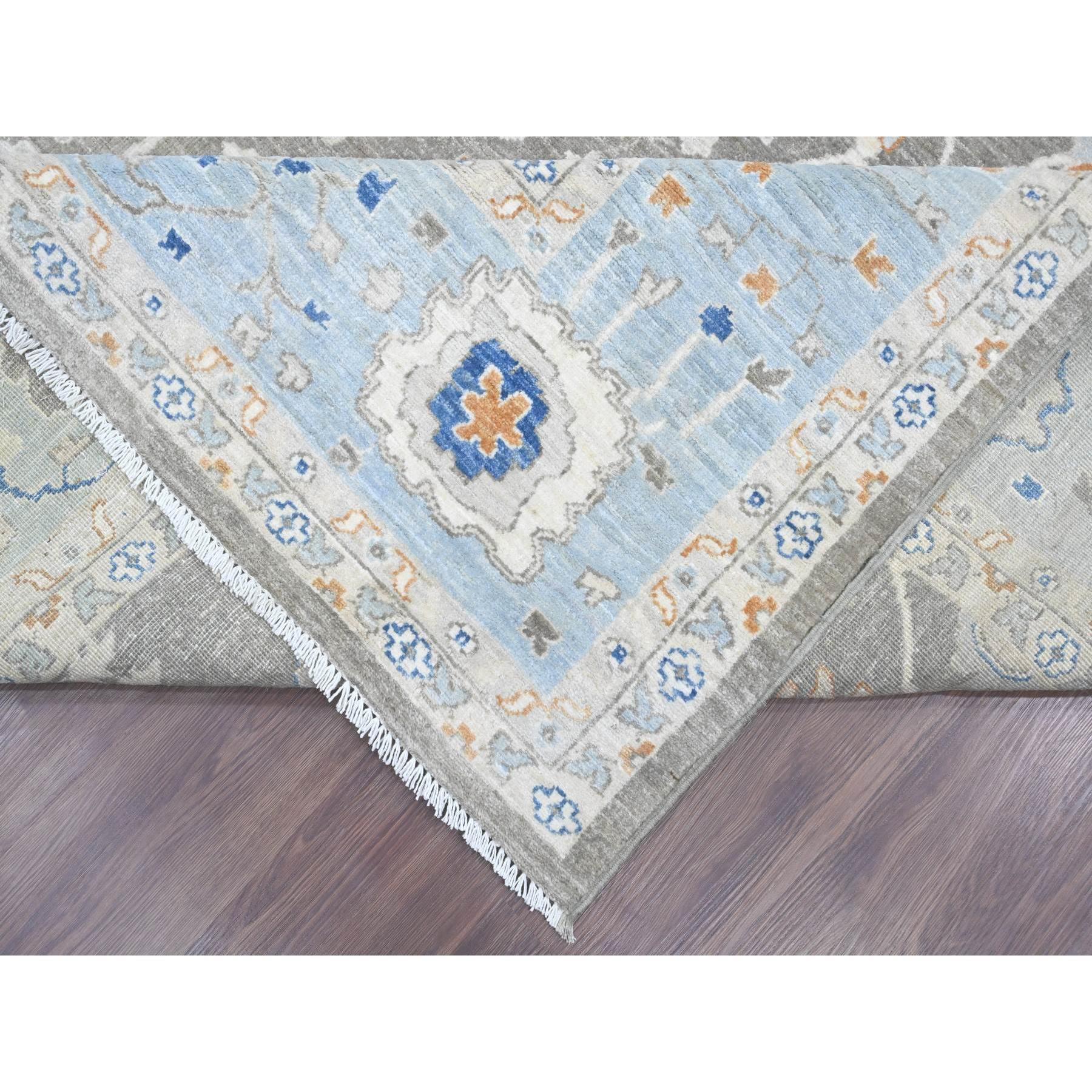 8'x10' Brauner Peshawar Ziegler Mahal Design Bergwolle Handgeknüpfter Teppich (21. Jahrhundert und zeitgenössisch) im Angebot