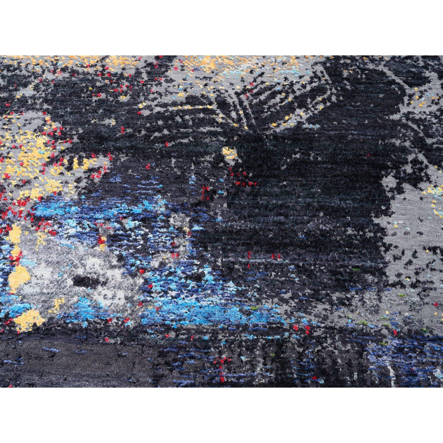 8'x10' Holzkohle Schwarz mit Pop Of Colors Moderner handgeknüpfter Teppich aus Woll-Silber im Angebot 2
