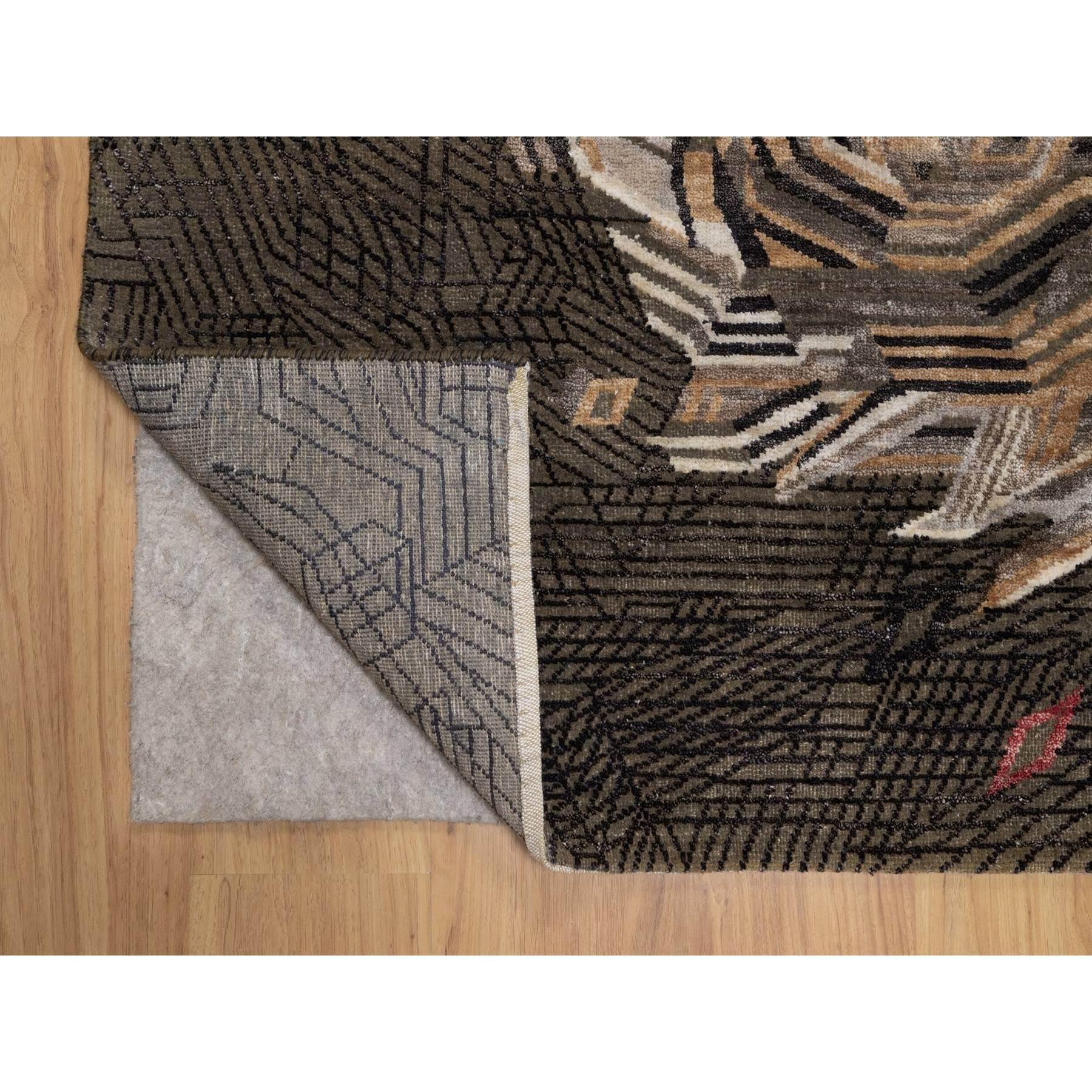 8'x10' Chocolate Brown The Maharaja Lion Novelty Wool & Silk Hand Knotted Rug Anudado a mano en venta