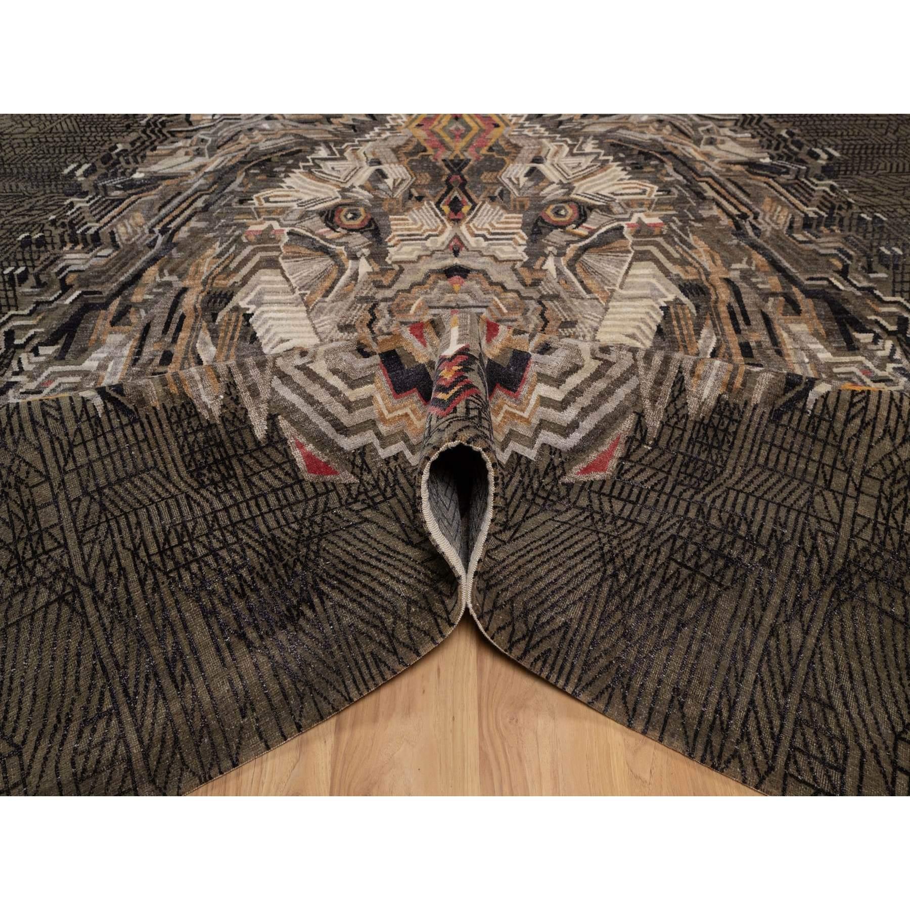 8'x10' Chocolate Brown The Maharaja Lion Novelty Wool & Silk Hand Knotted Rug en Nuevo estado para la venta en Carlstadt, NJ