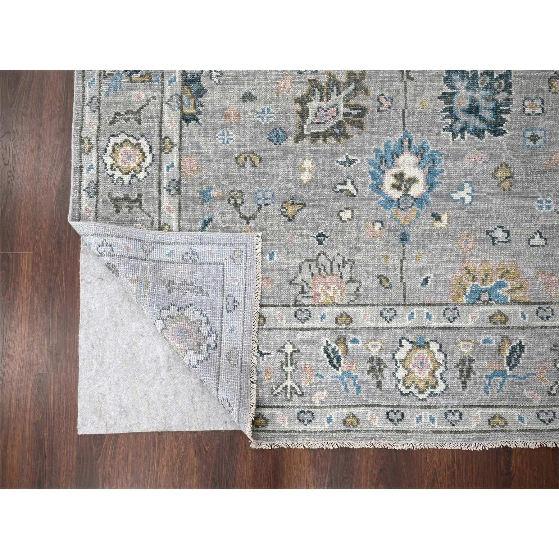 Tessuto a mano 8'x10' Dover Gray Oushak Design Soffice lana annodata a mano Oriental Rugs in vendita