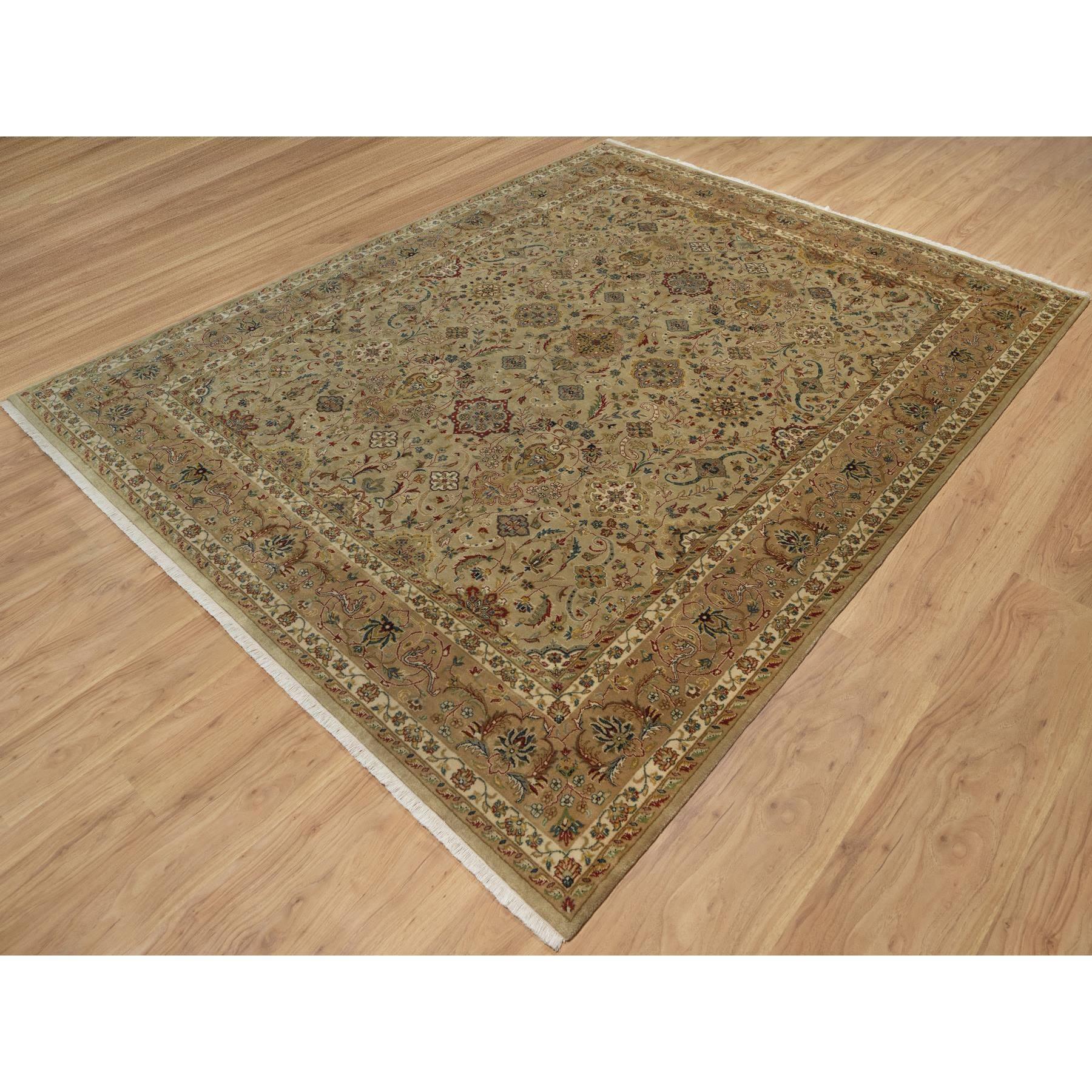 Indian 8'x10' Ecru Brown Kashan Design 300 KPSI New Zealand Wool Hand Knotted Rug For Sale