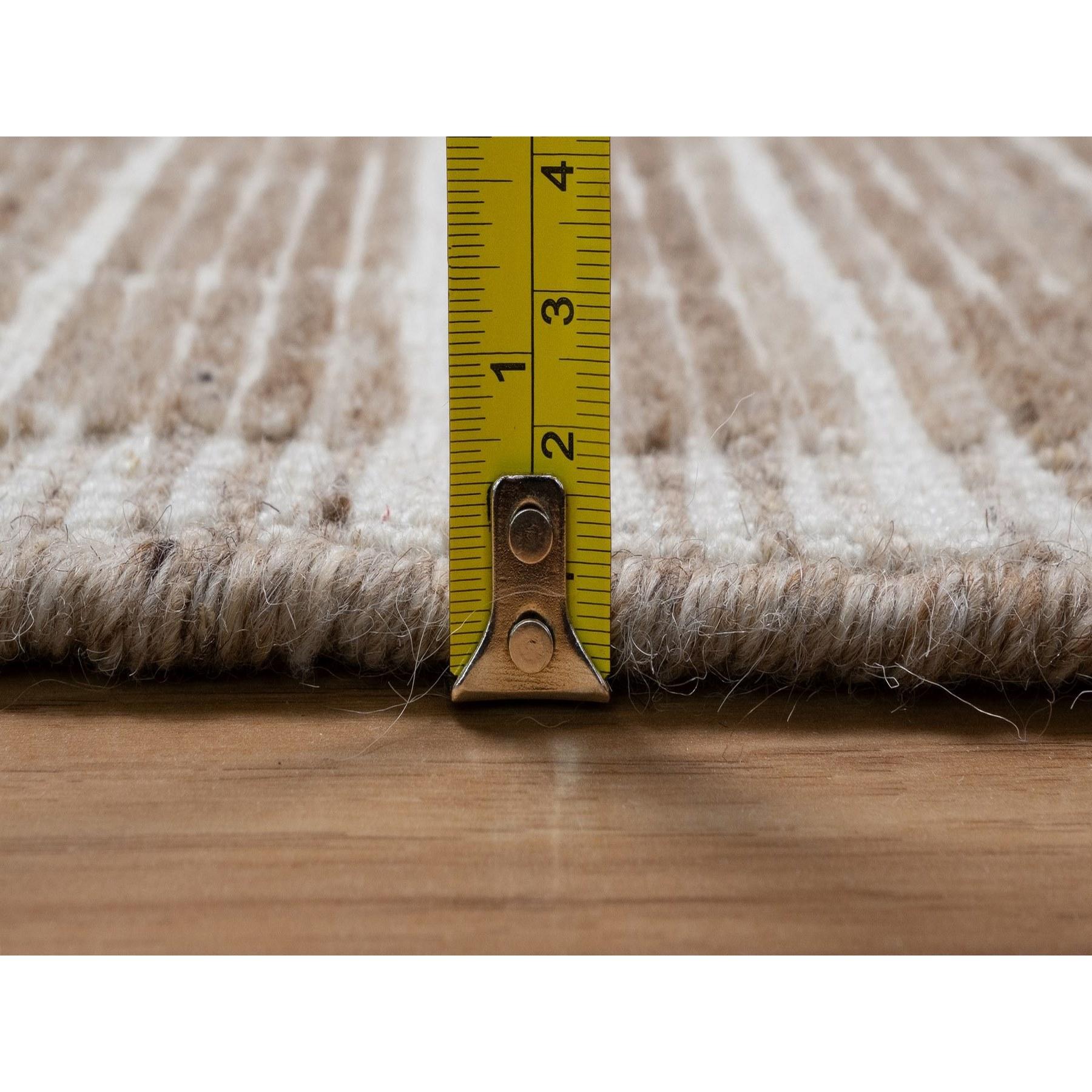 8'x10' Frappe Brown Soft Wool Plain Decor Box Design Loomed Knotted Rug For Sale 3