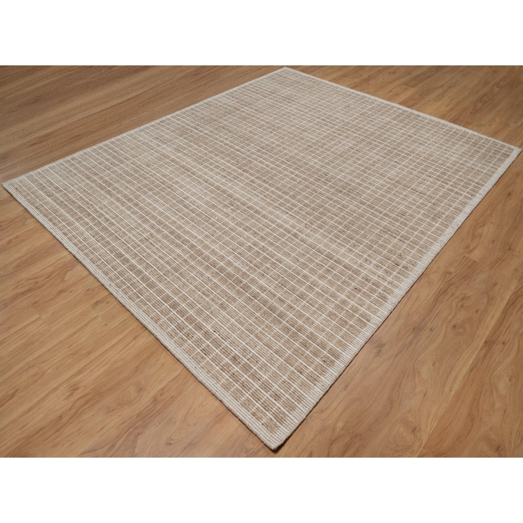 Modern 8'x10' Frappe Brown Soft Wool Plain Decor Box Design Loomed Knotted Rug For Sale