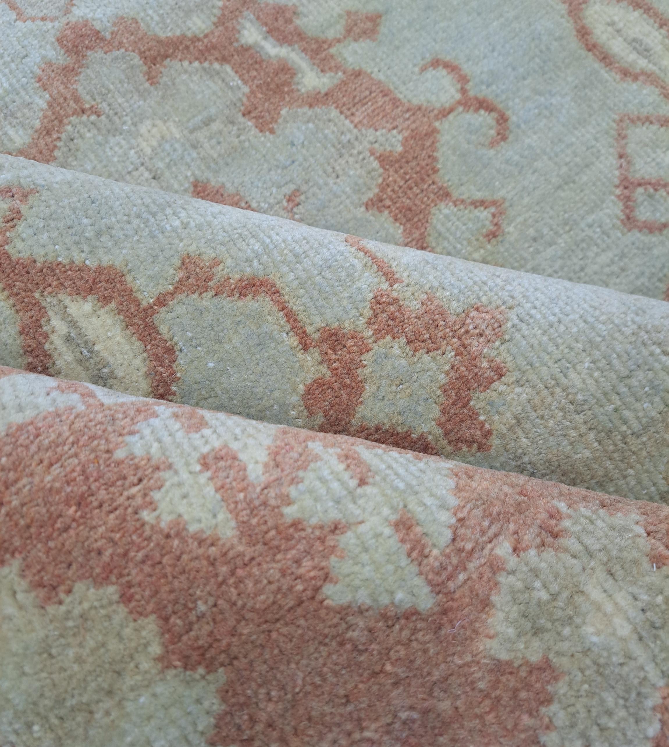 8x10 Ft 100% Wolle Oushak Stil Teppich. Handgeknüpfter Teppich. Kundenspezifische Optionen verfügbar im Angebot 2